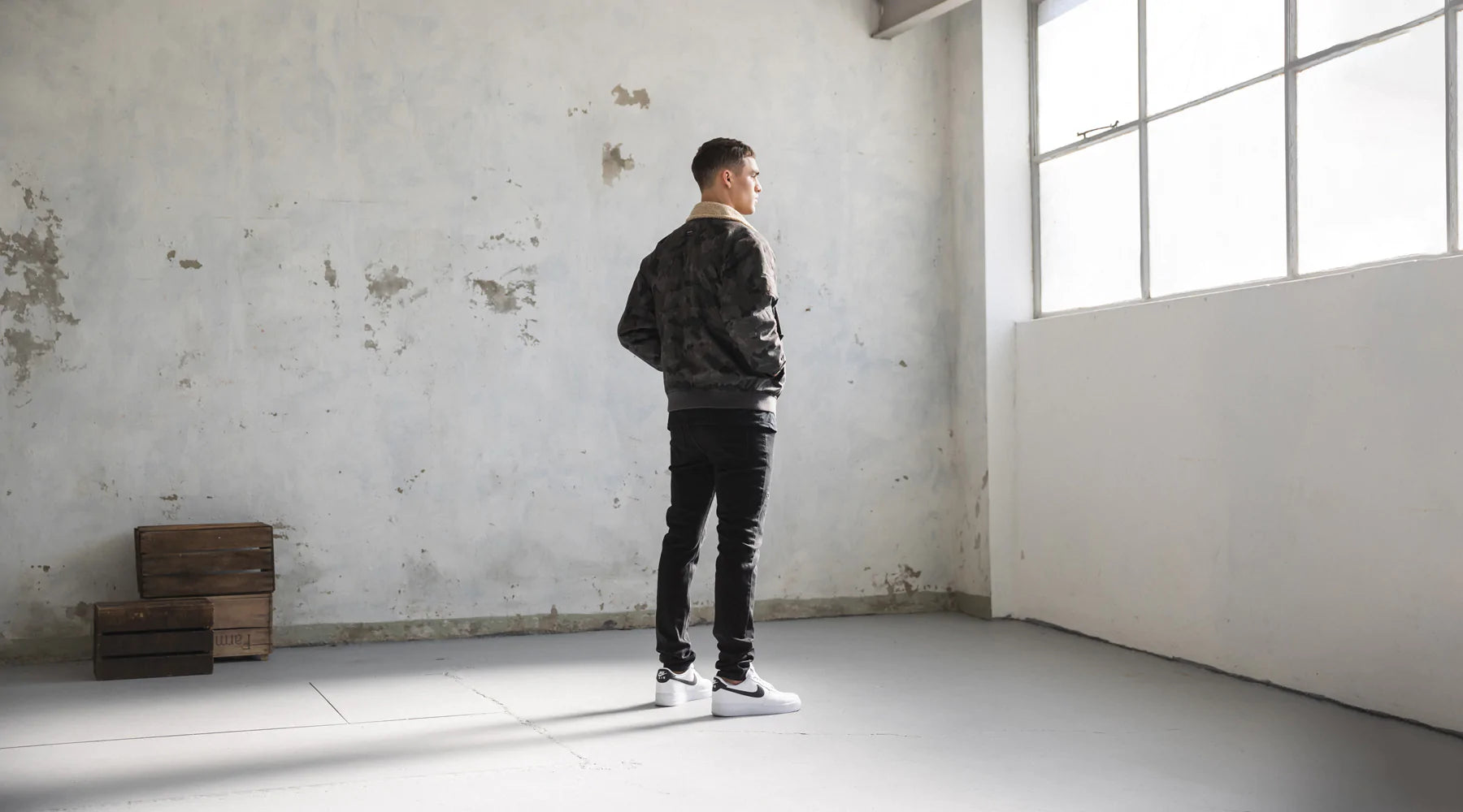 'NONLINEAR' Lookbook