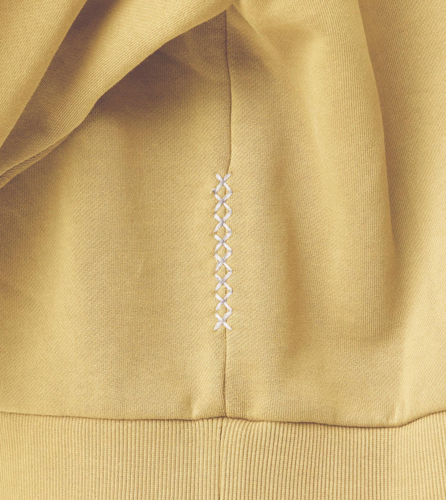 Box Crop Hood Butter