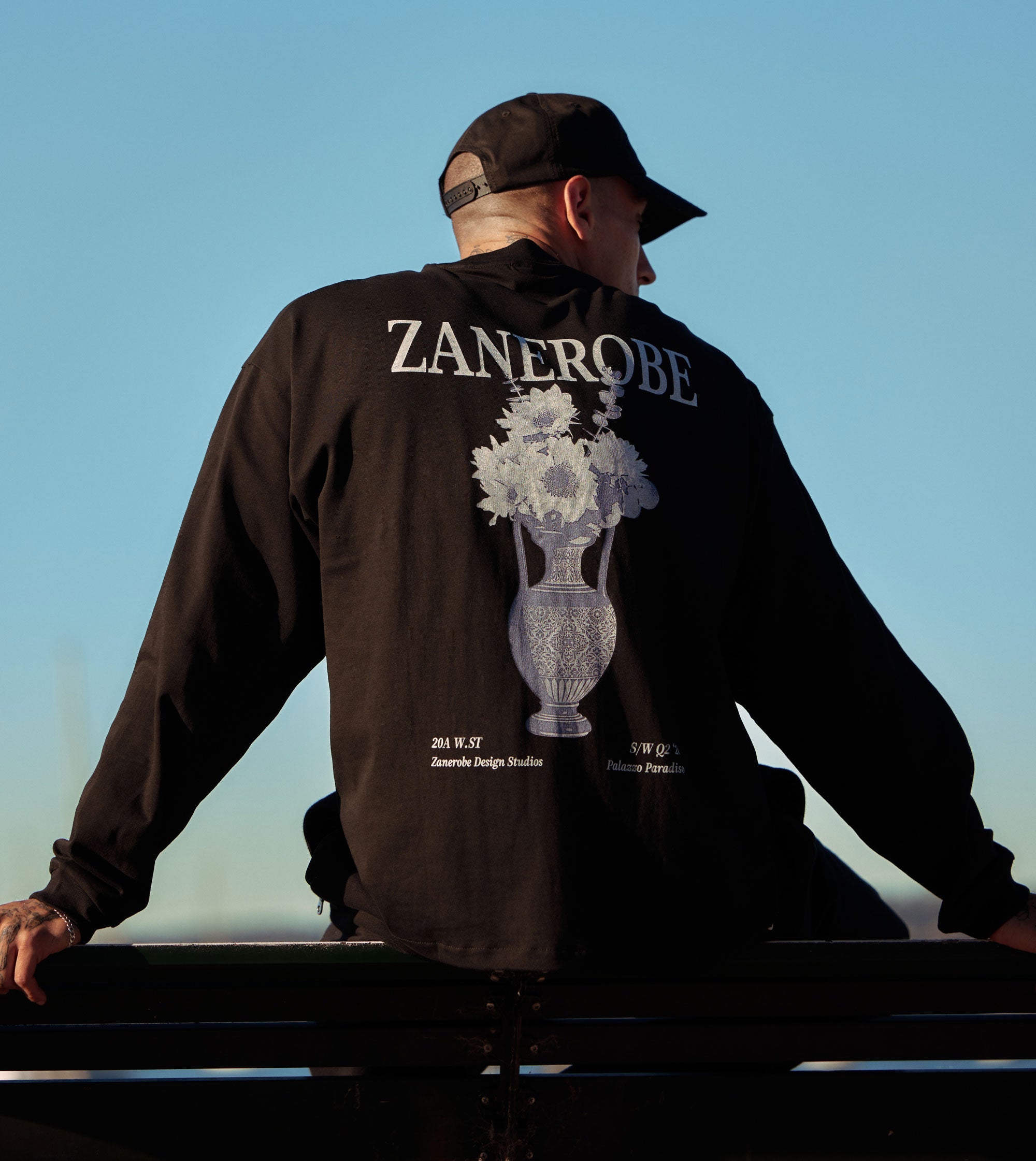 Ceramic Box ++ LS Tee Black