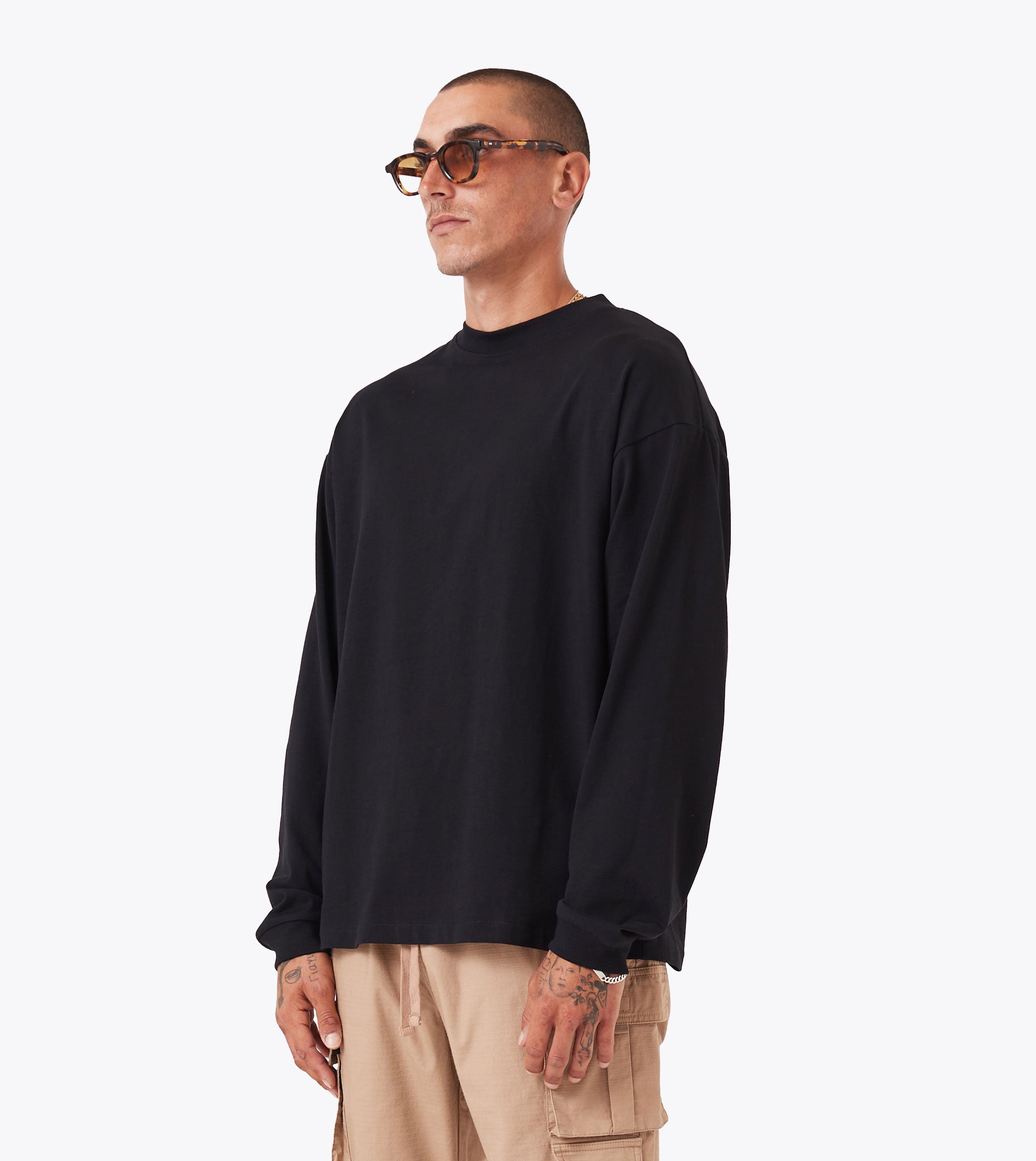 Ceramic Box ++ LS Tee Black