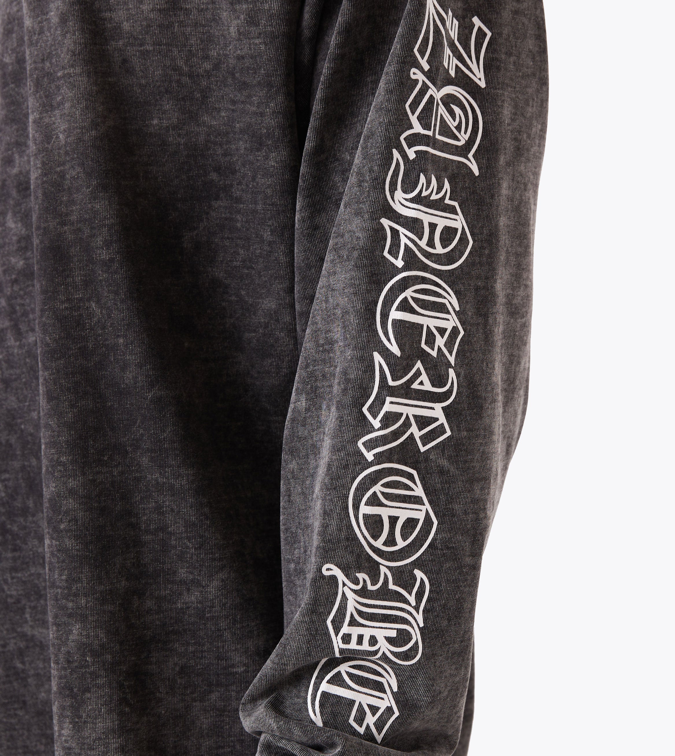 Gothic Box ++ LS Tee GD Ash Grey