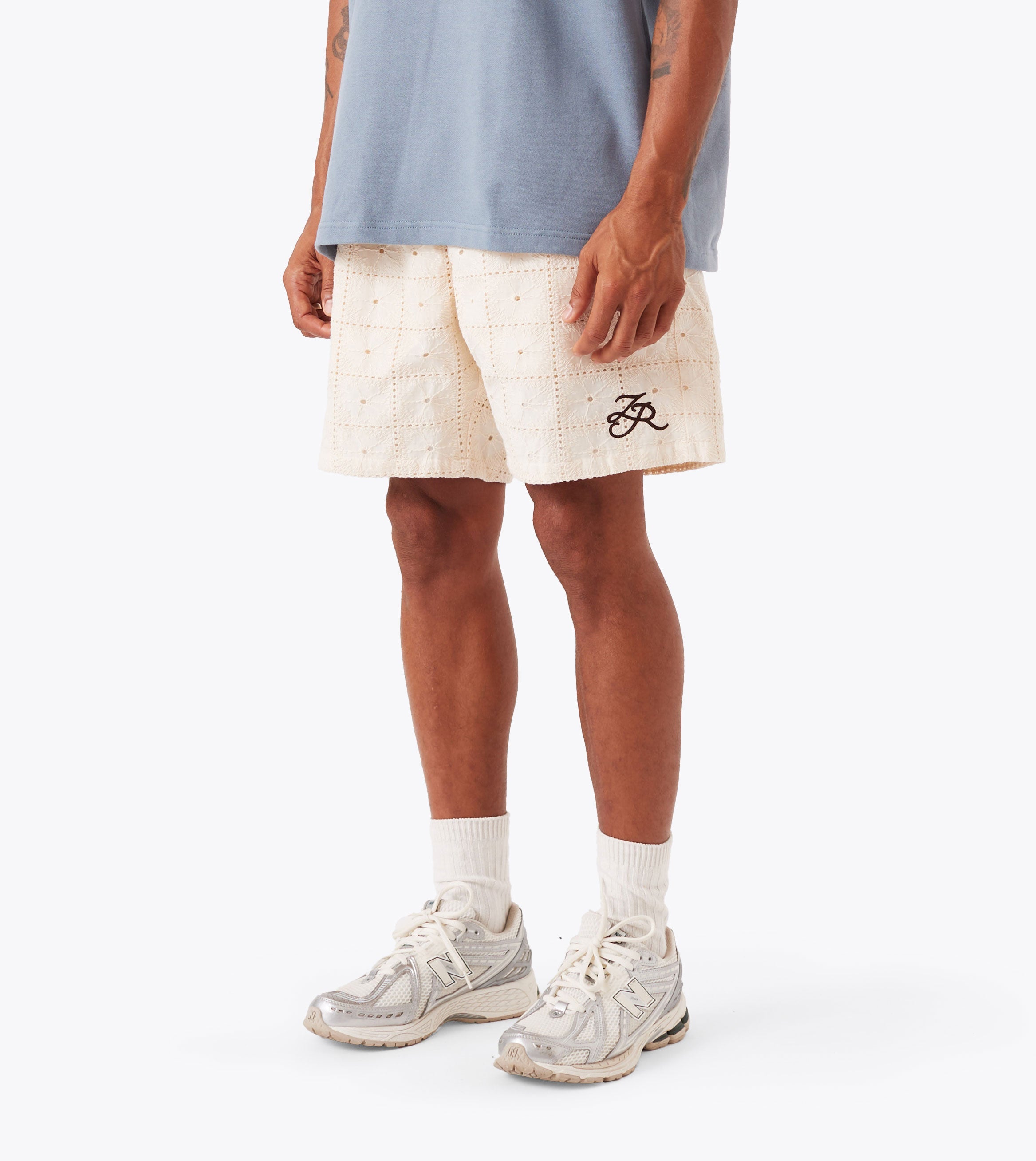 Lace Vacay Short Vintage White