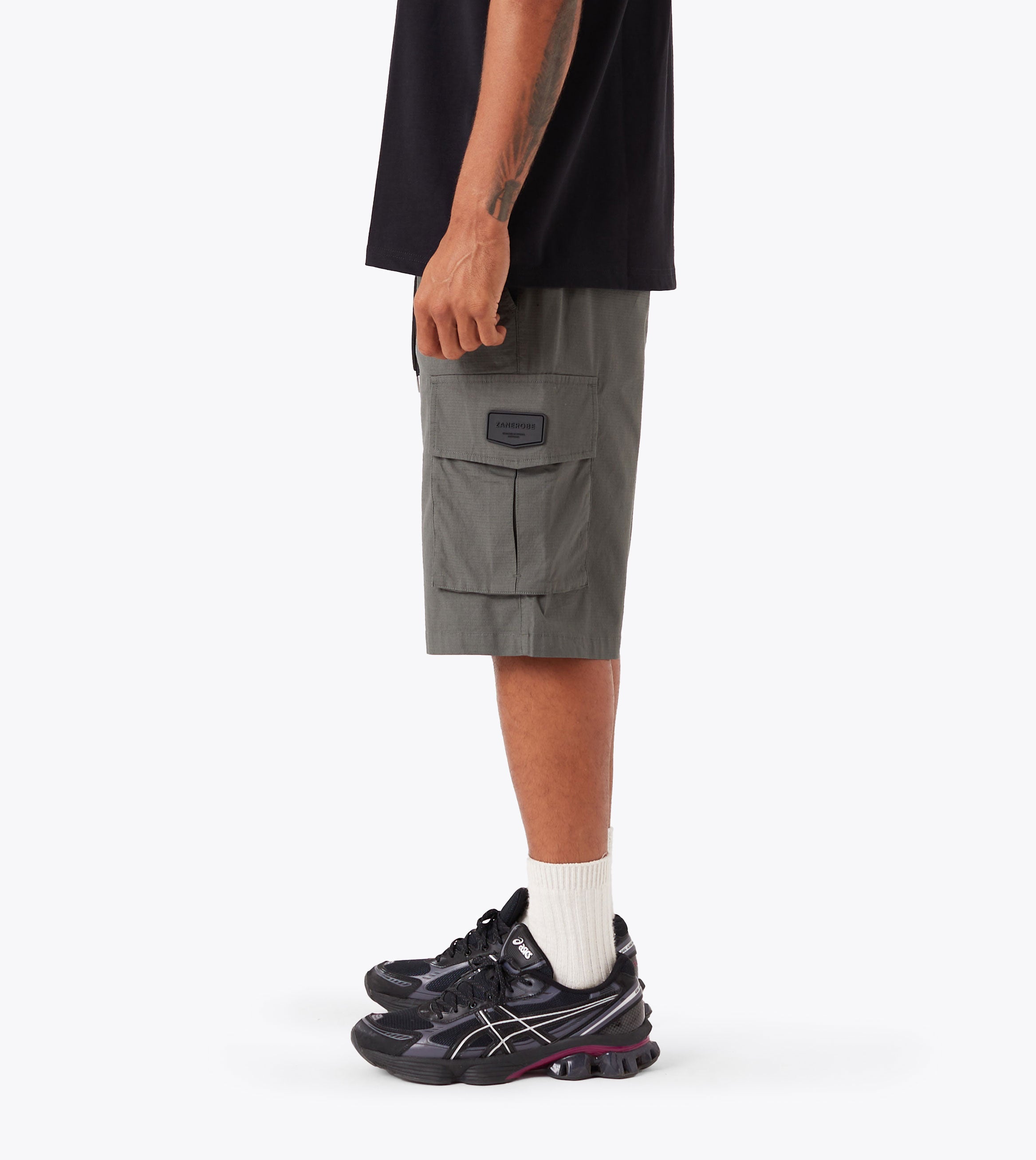 Parachute Short Olive
