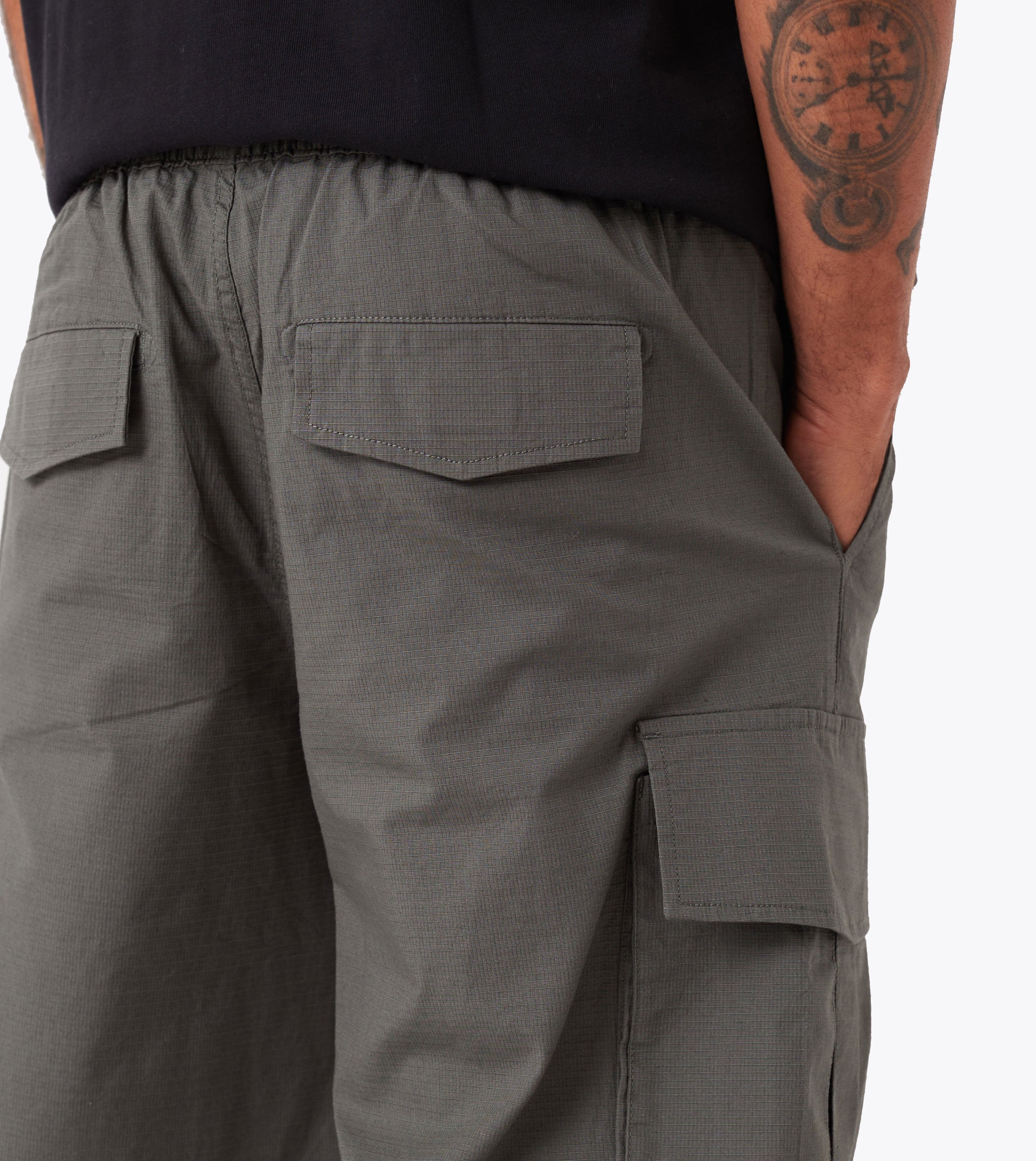 Parachute Short Olive
