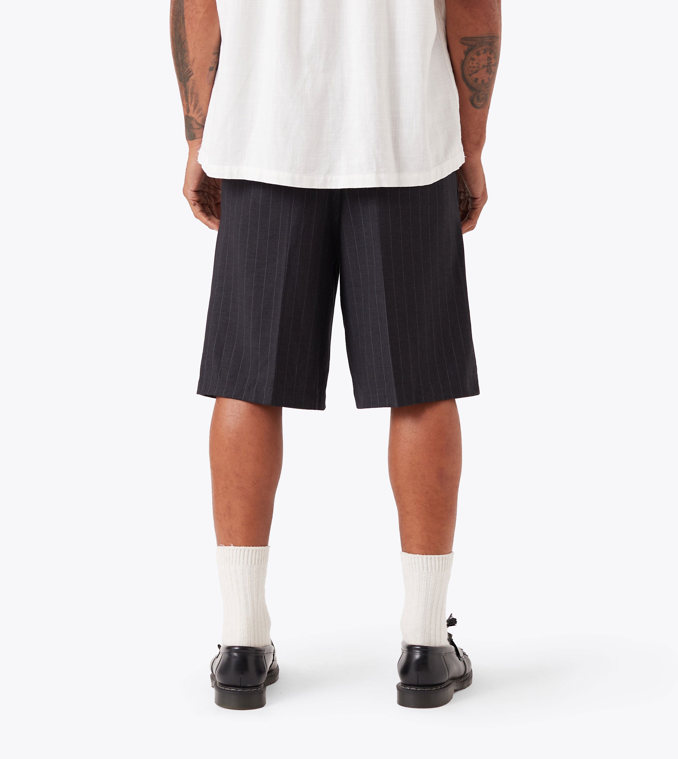 Pinstripe Flow Short Black