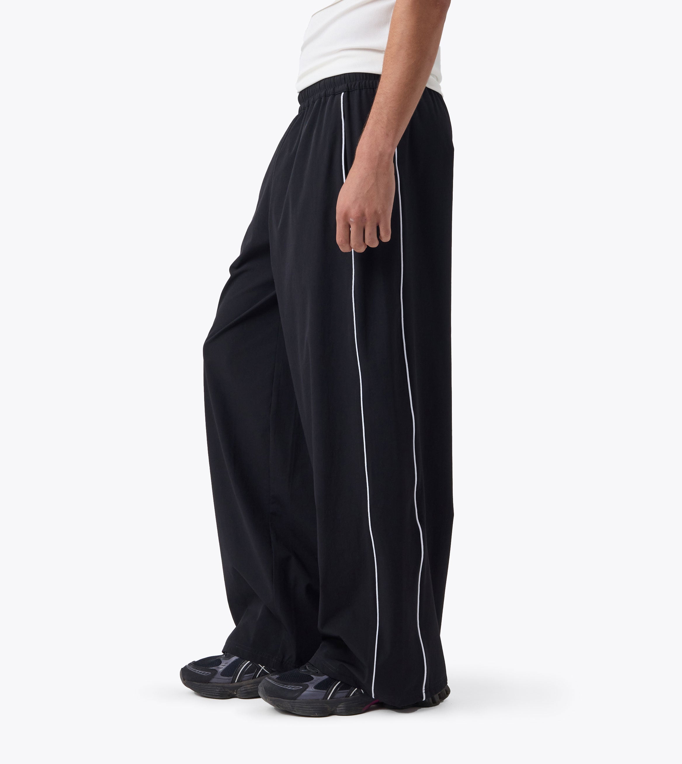 Piping Track Pant Black