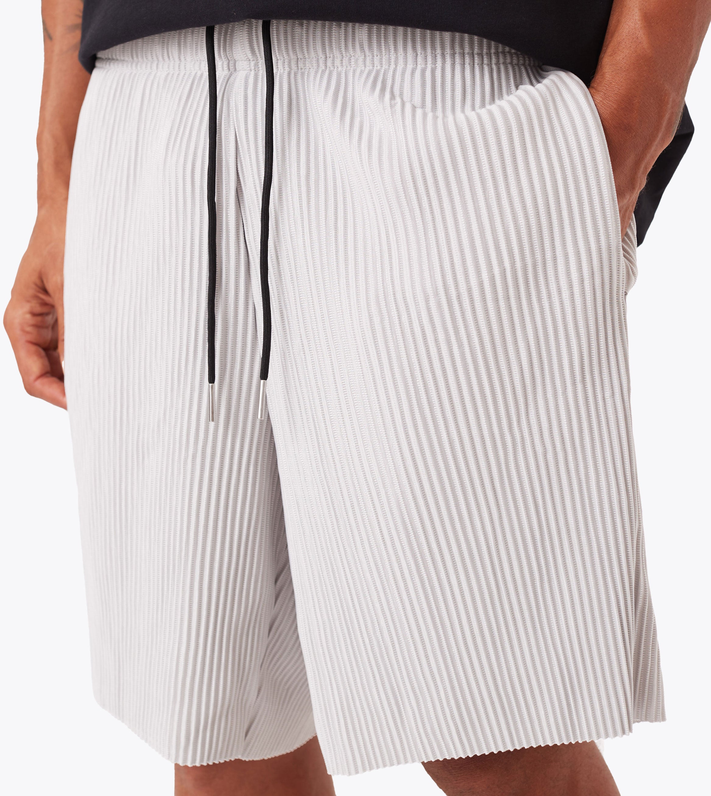 Pleated Short Cement