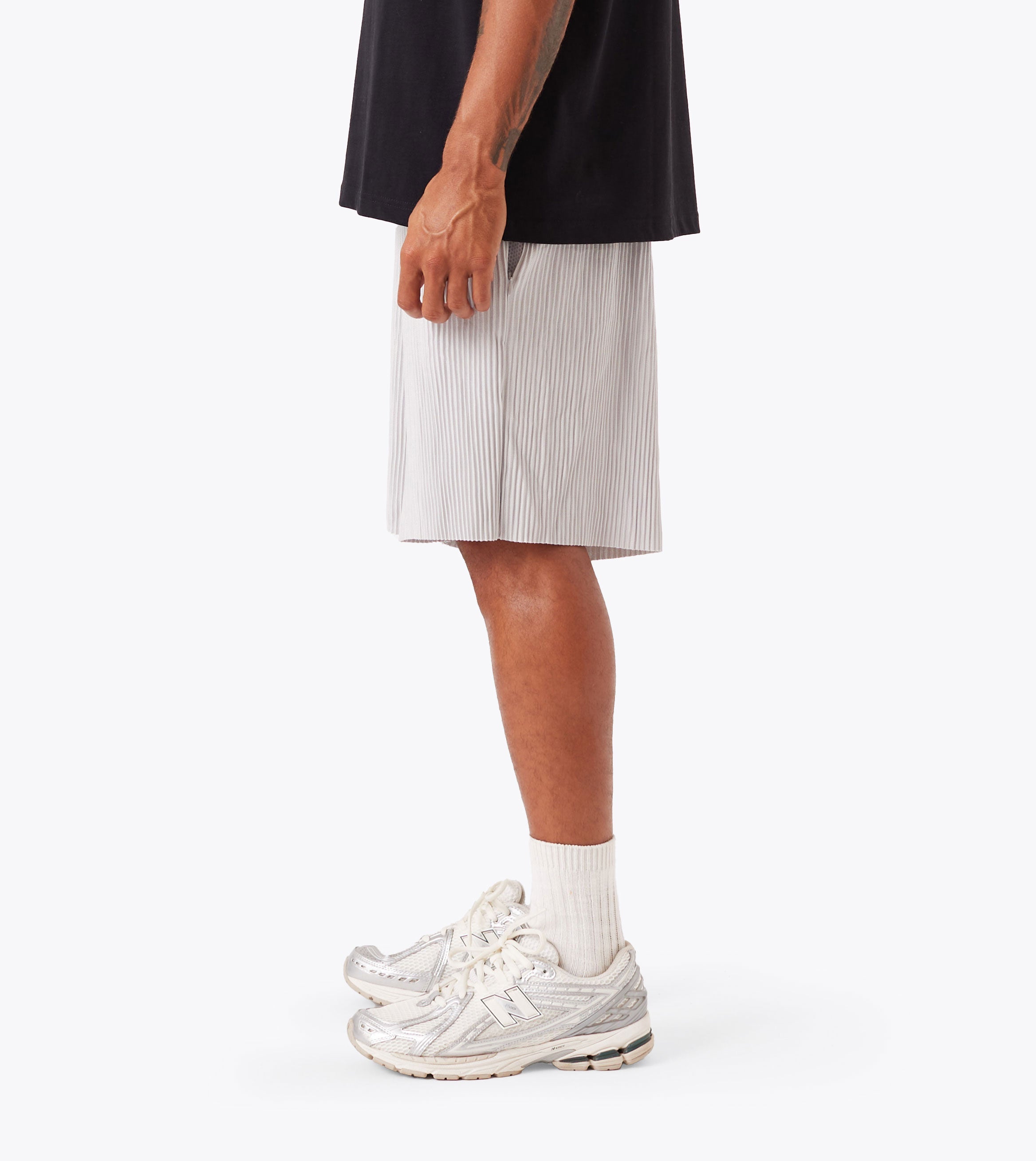 Pleated Short Cement