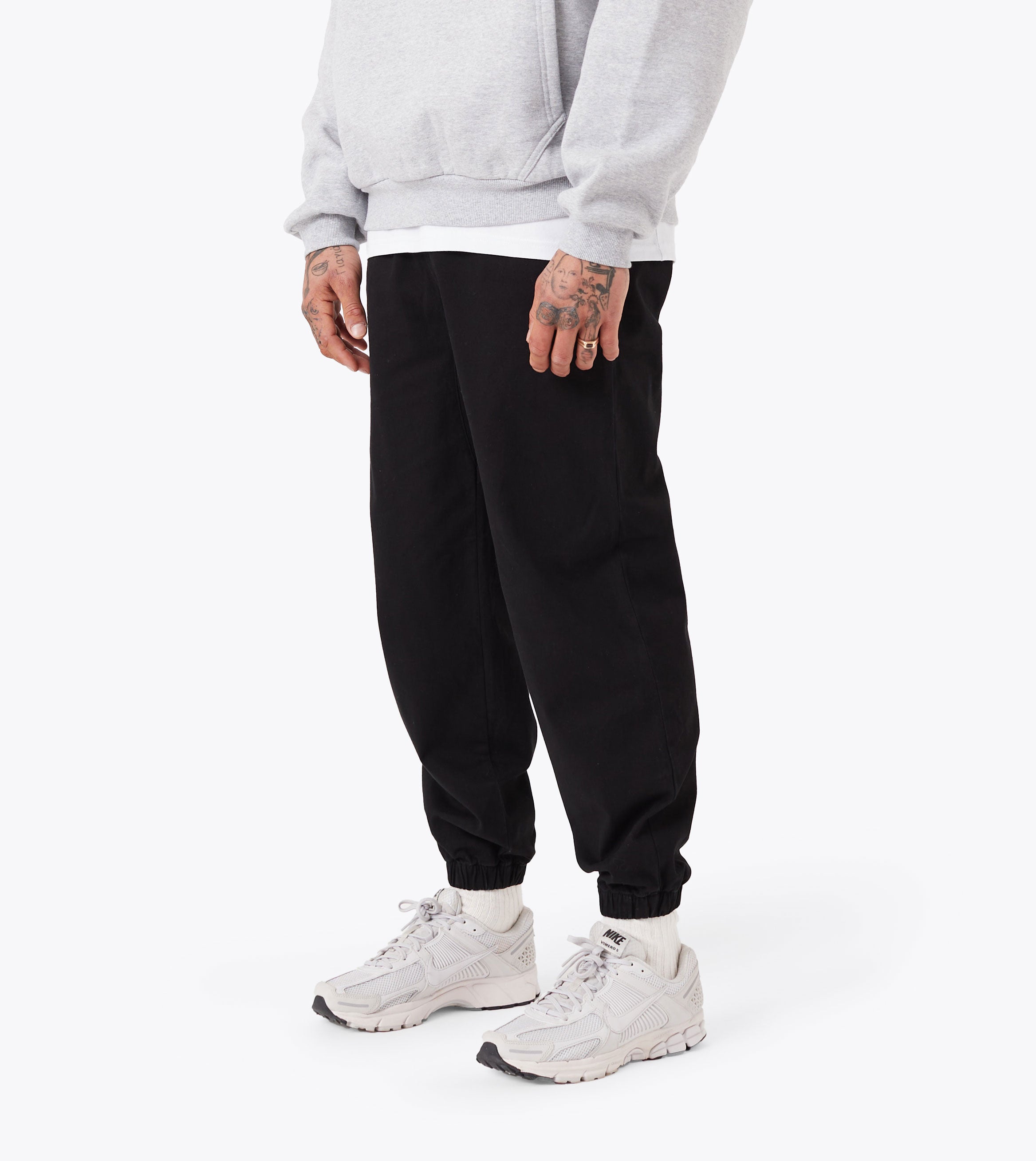 Relaxed Sureshot Jogger Black