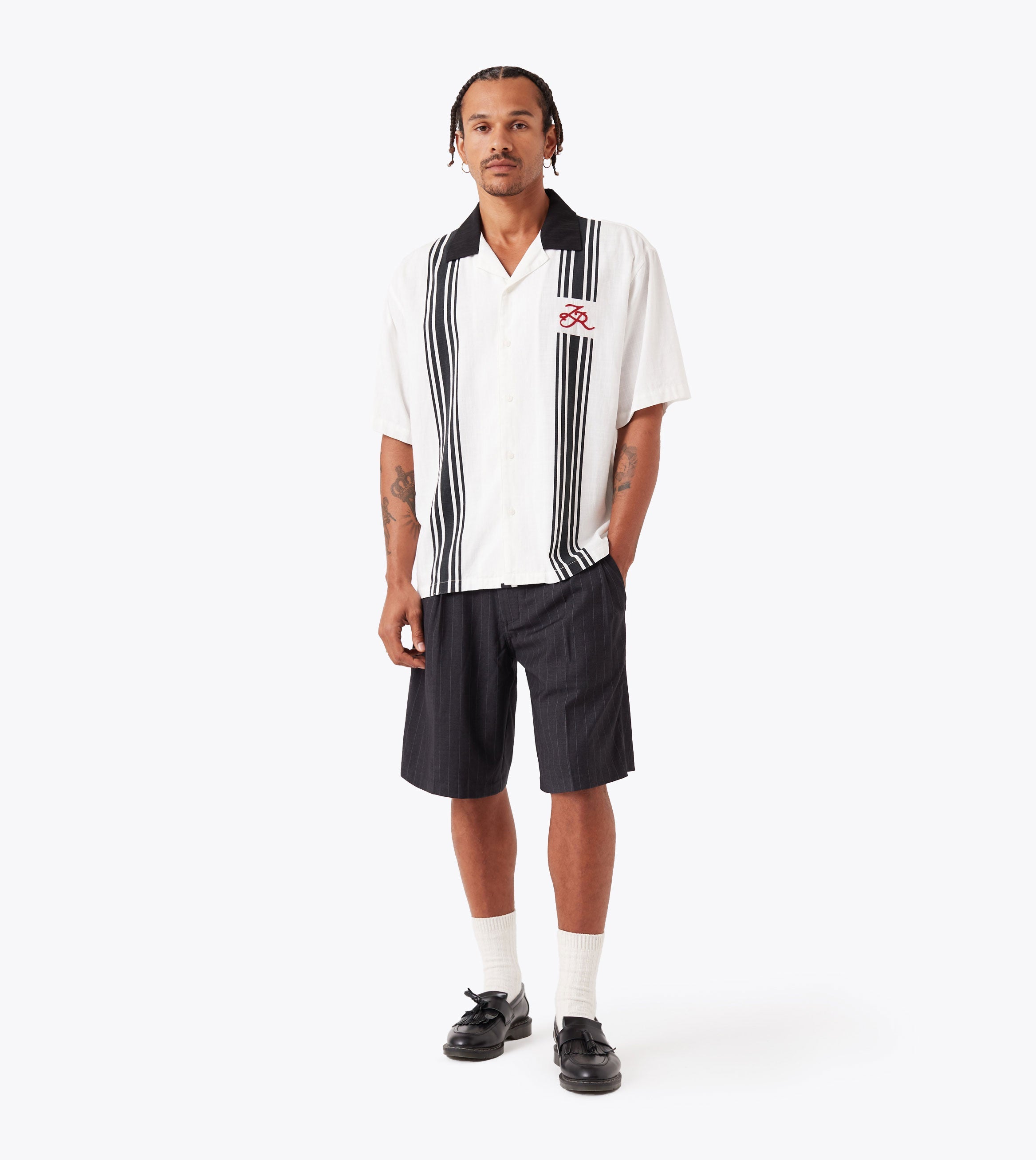 Pinstripe Flow Short Black