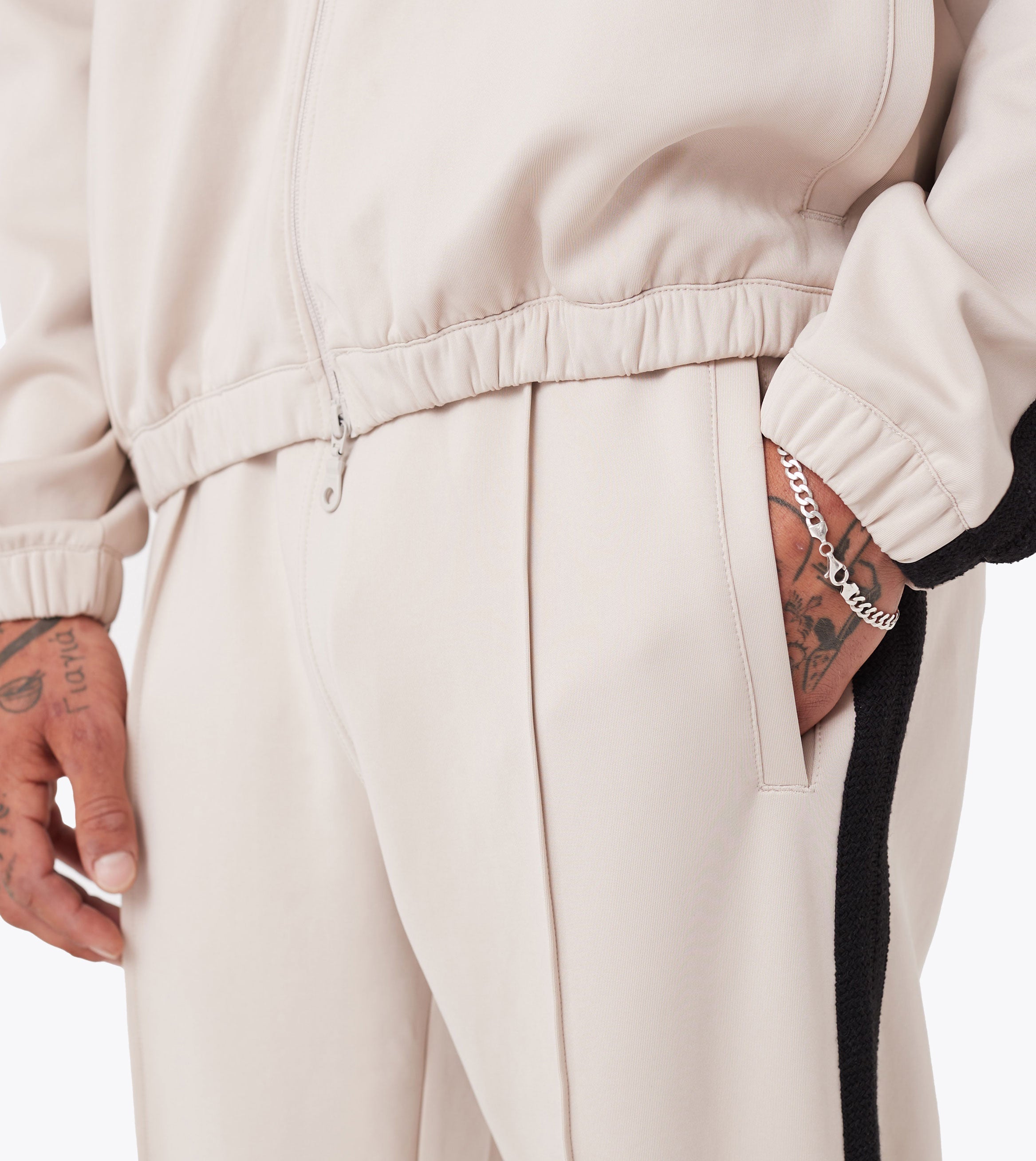 Stitched Football Trackpant Oat