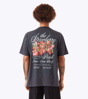 Strawberry Box Tee GD Black