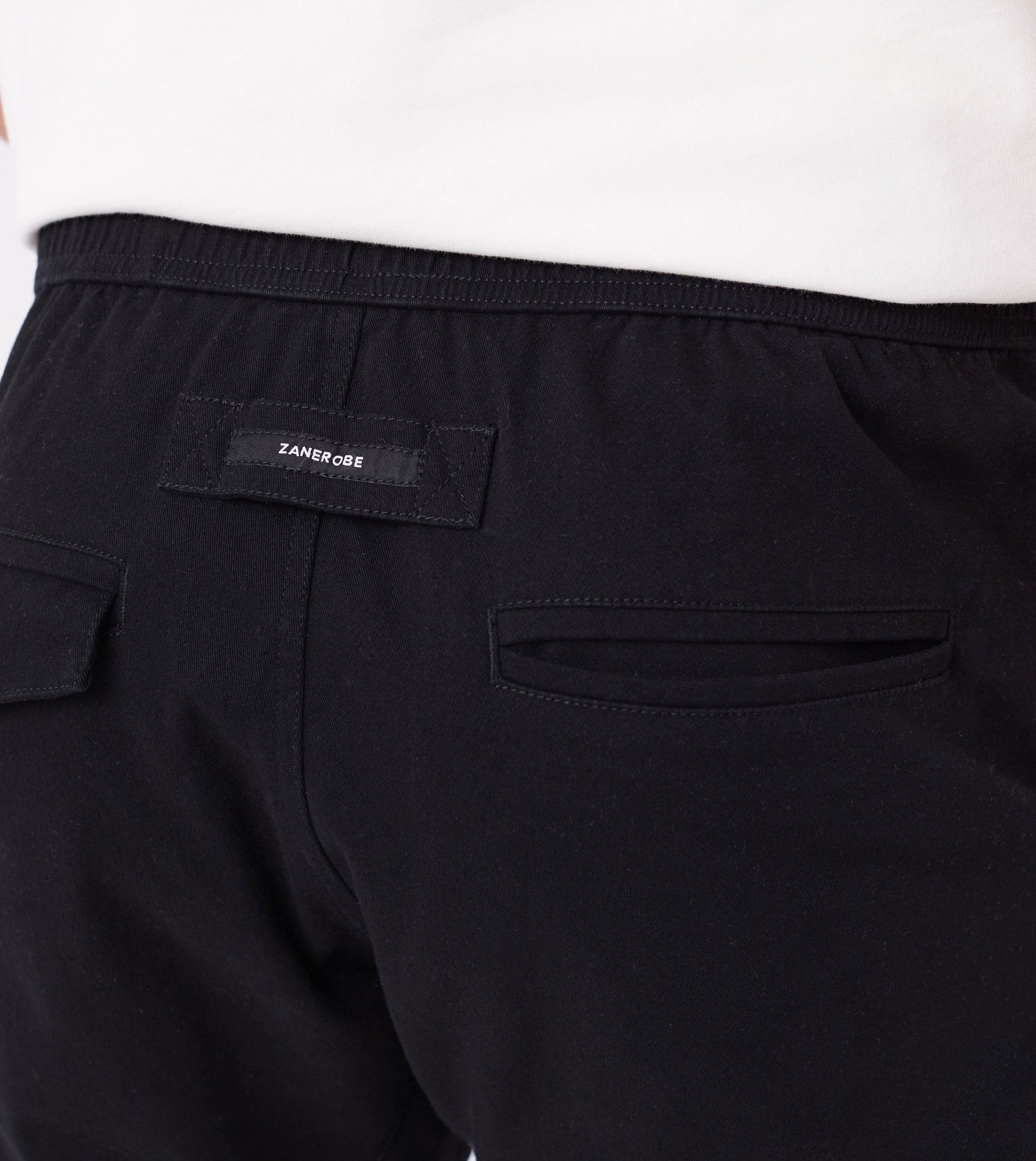 Sureshot Short Black