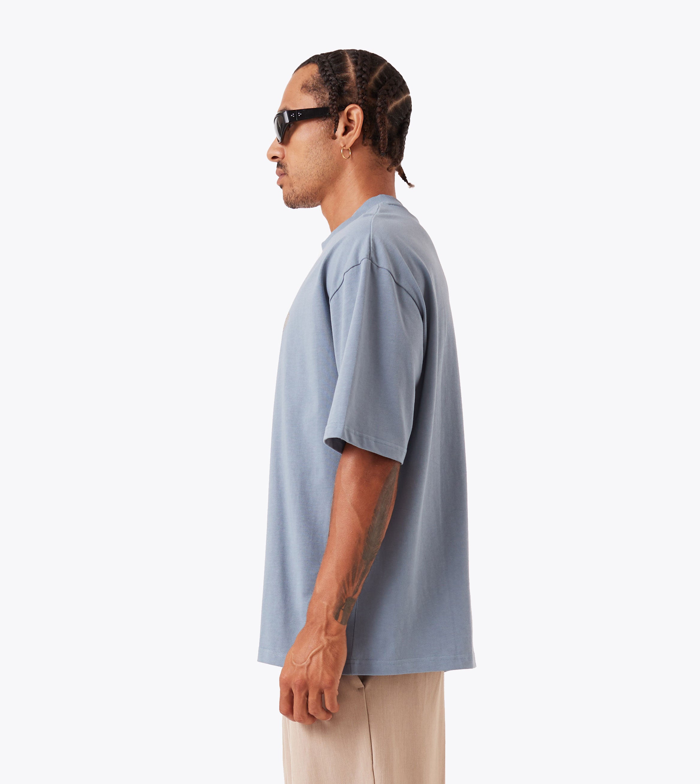 Throne Flow Tee Steel