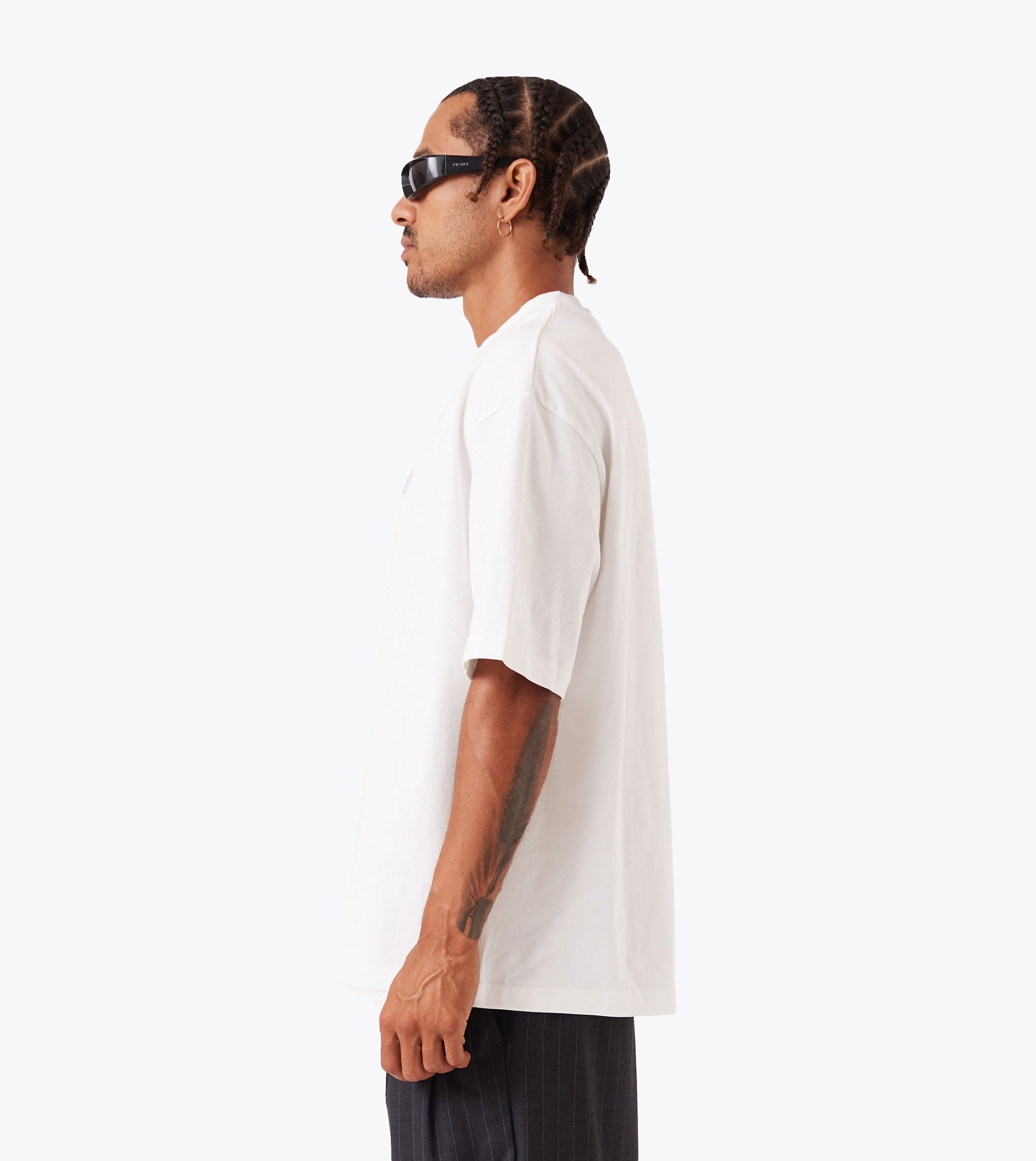 Throne Flow Tee Vintage White