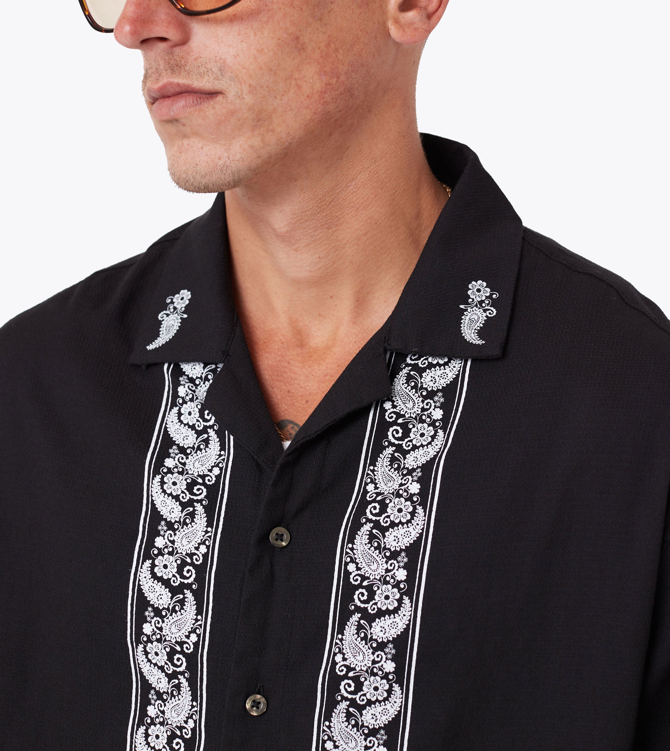 Paisley Channel SS Shirt Black