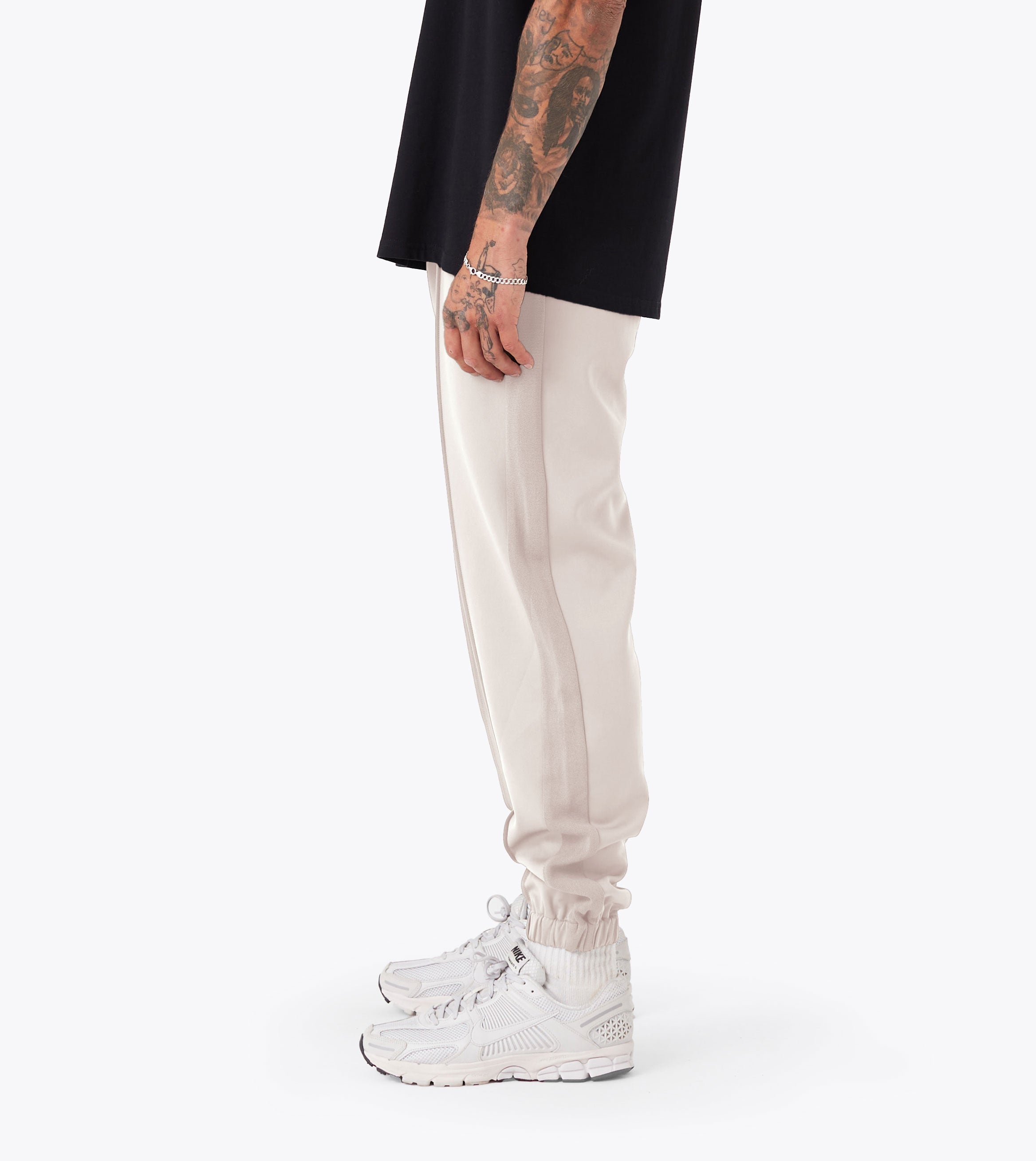 Sureshot Football Jogger Oat