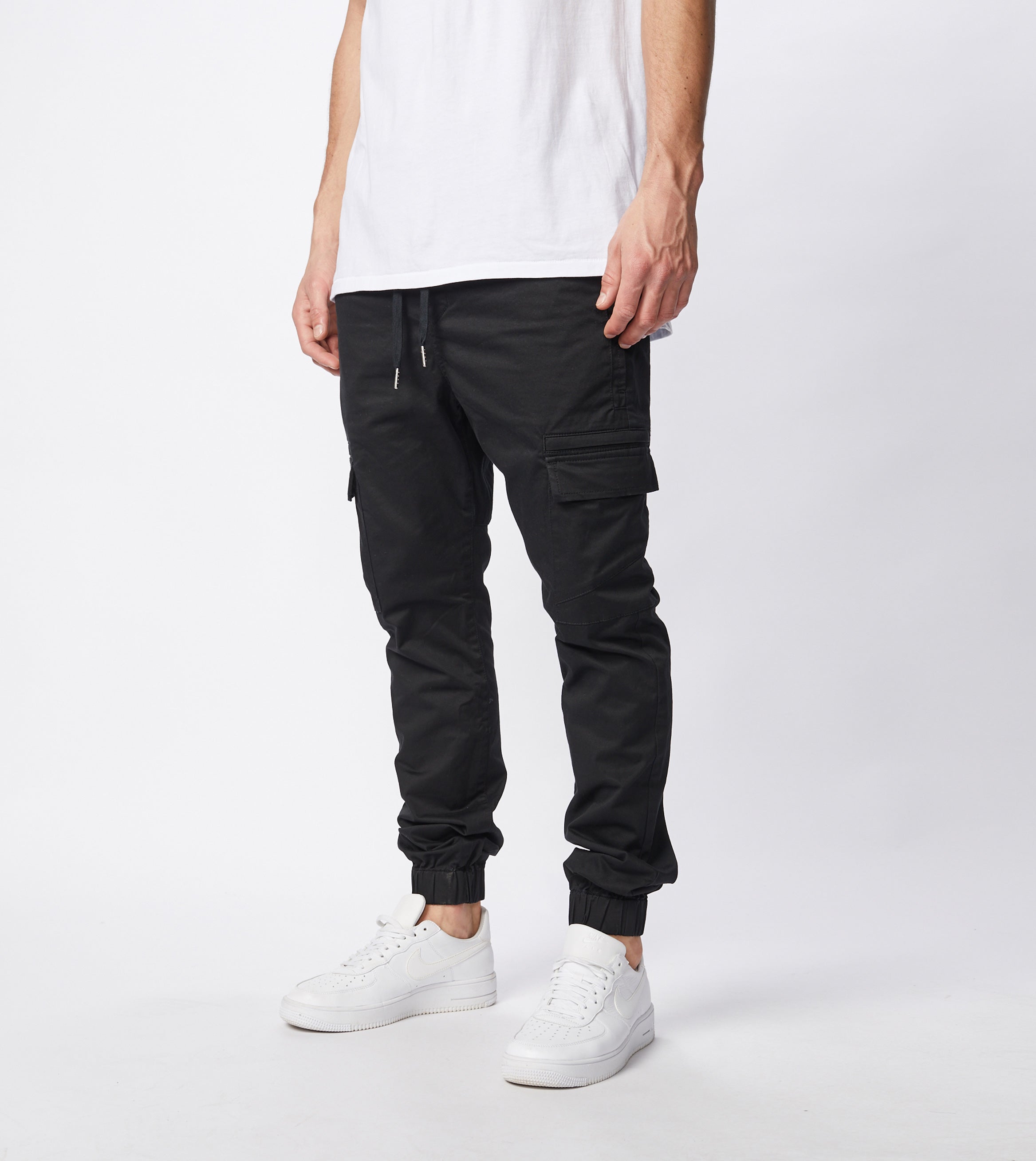 Sureshot Lightweight Cargo Jogger Washed Black