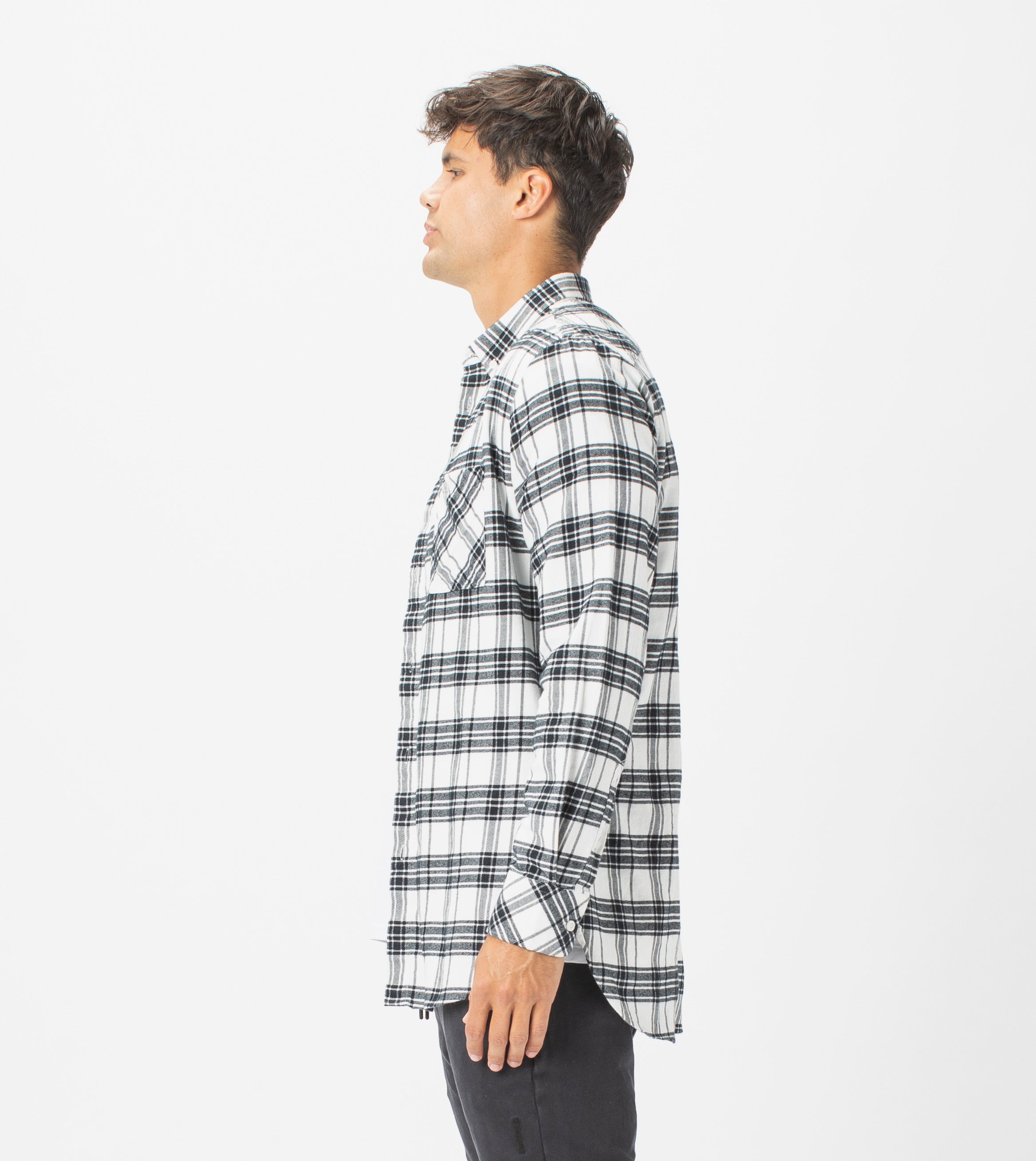 7 Foot Work Flannel LS Shirt Milk/Black
