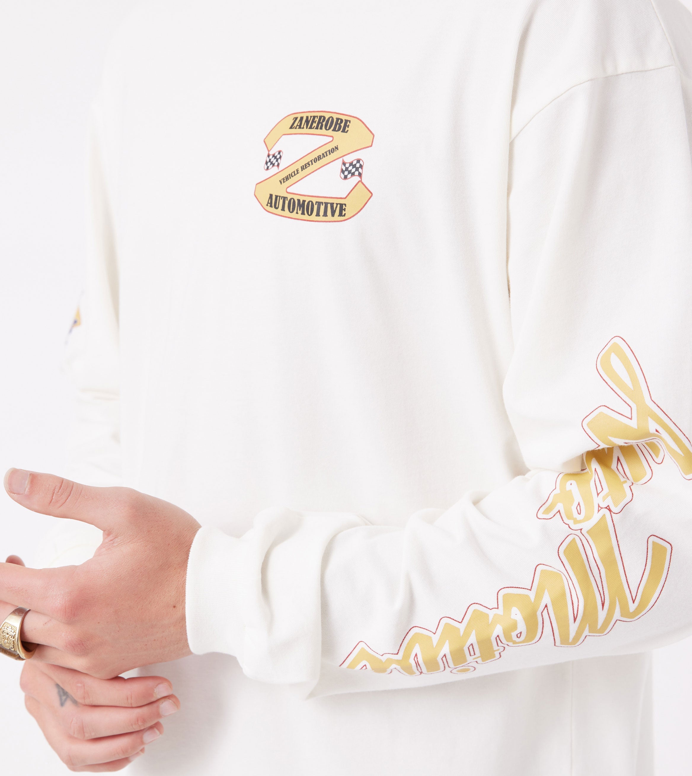 Automotive Box ++ LS Tee Vintage White