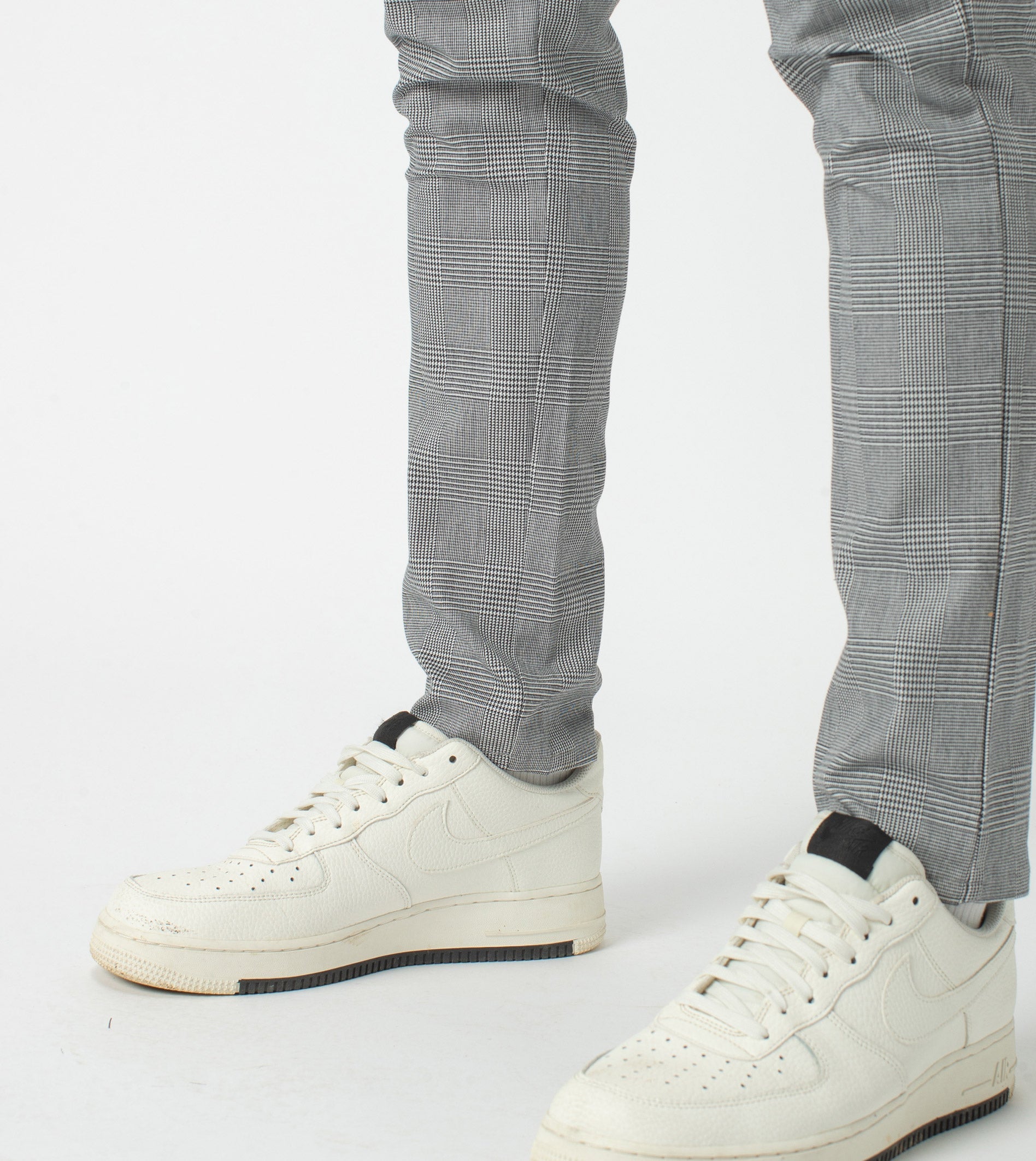 Check Snapshot Chino Grey