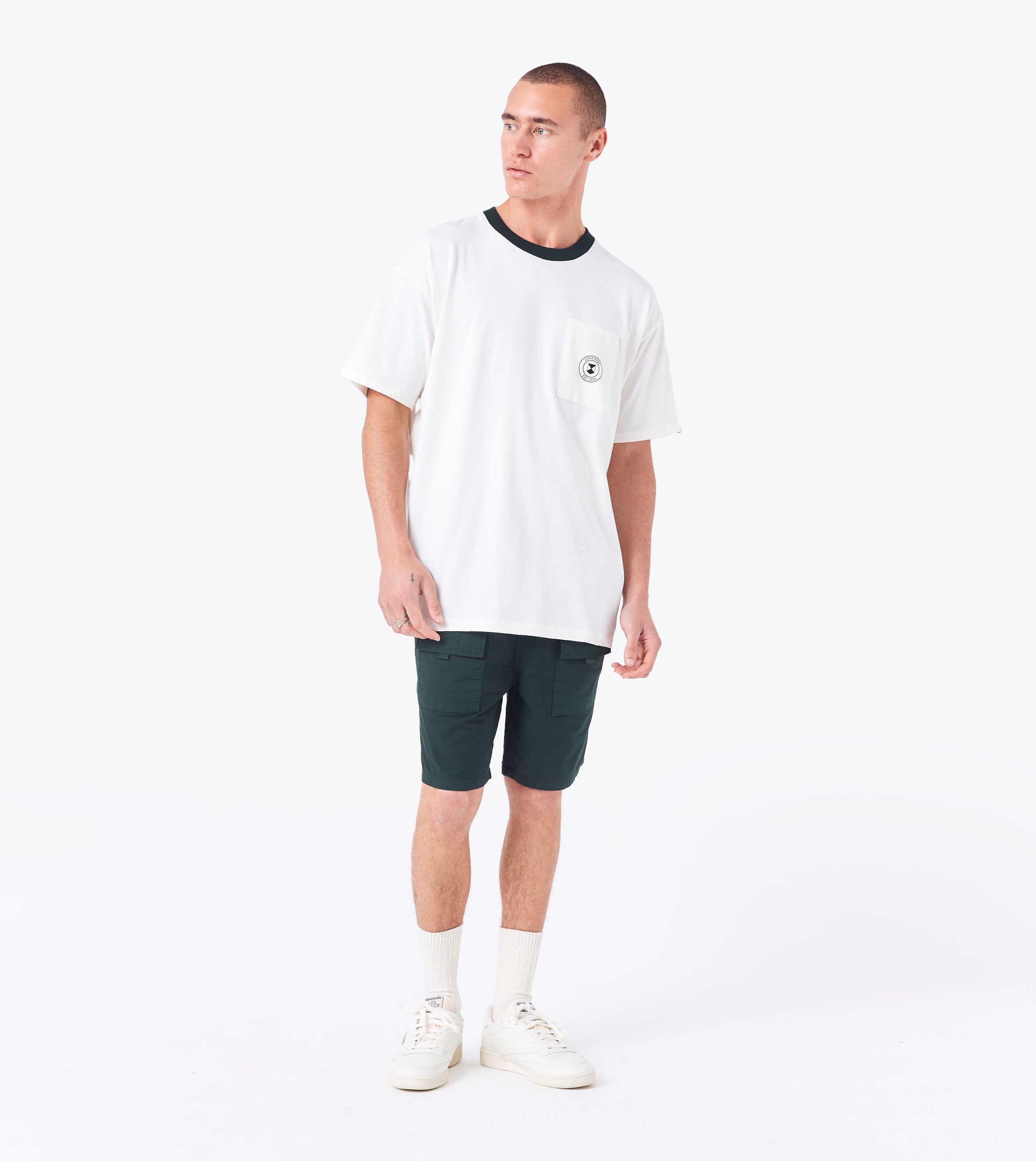 Contrast Emblem Box Tee Vintage White/Forest