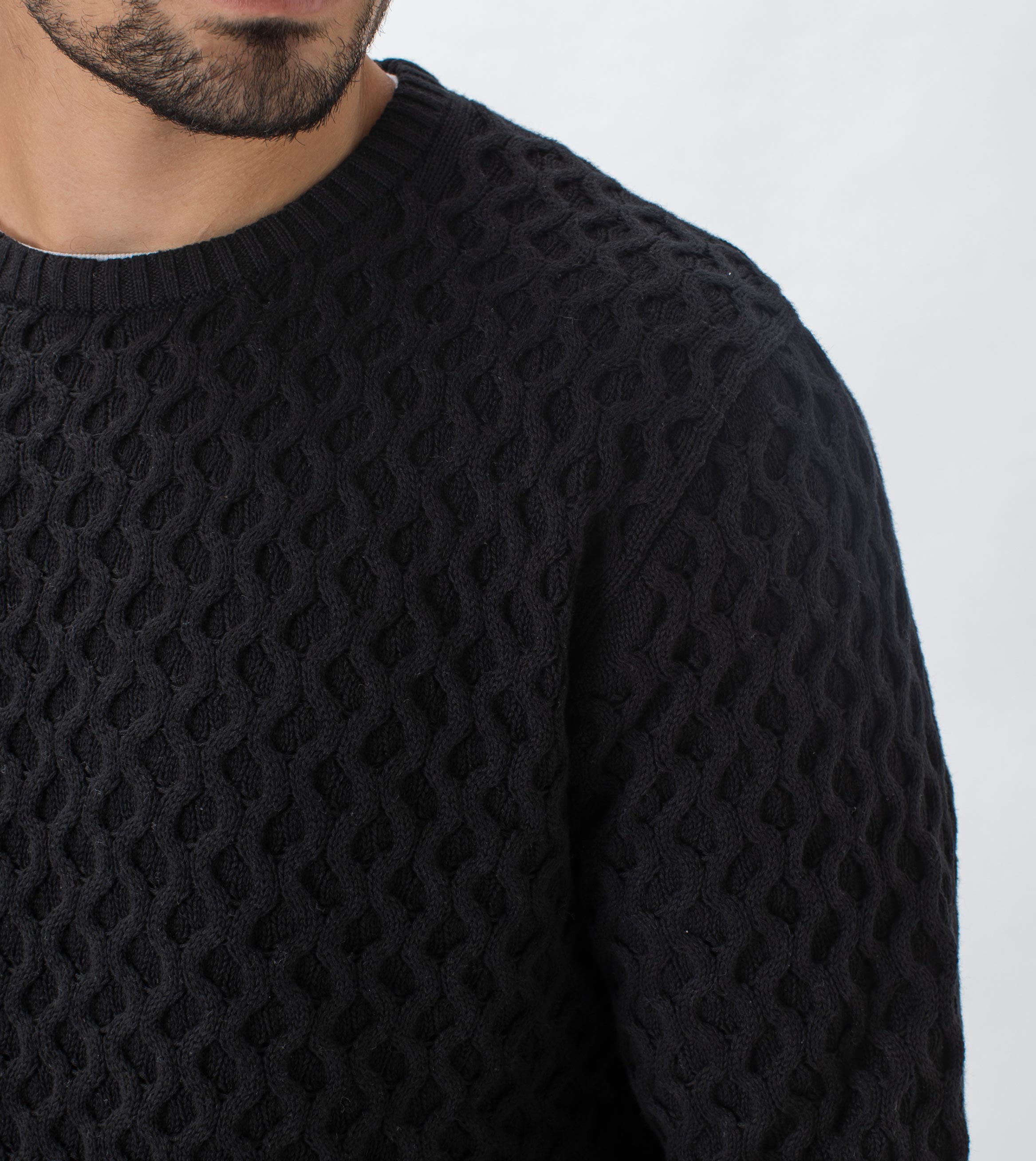 Diamond Crew Knit Black
