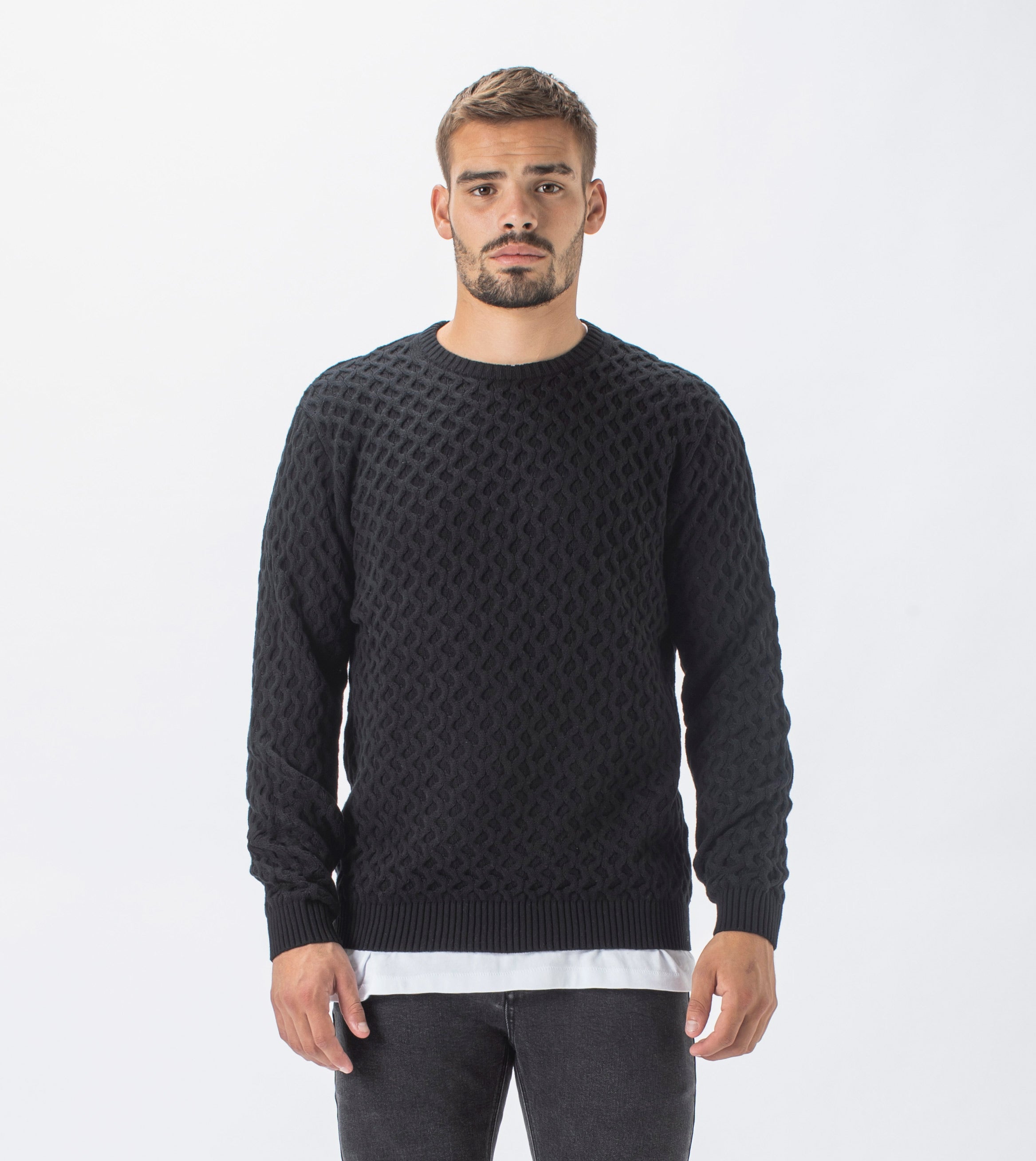 Diamond Crew Knit Black