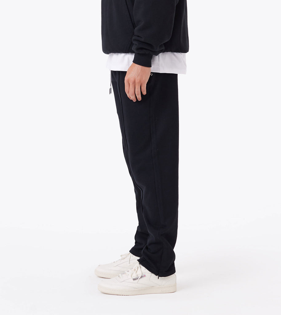 Fleece Football Trackpant Black – ZANEROBE Australia