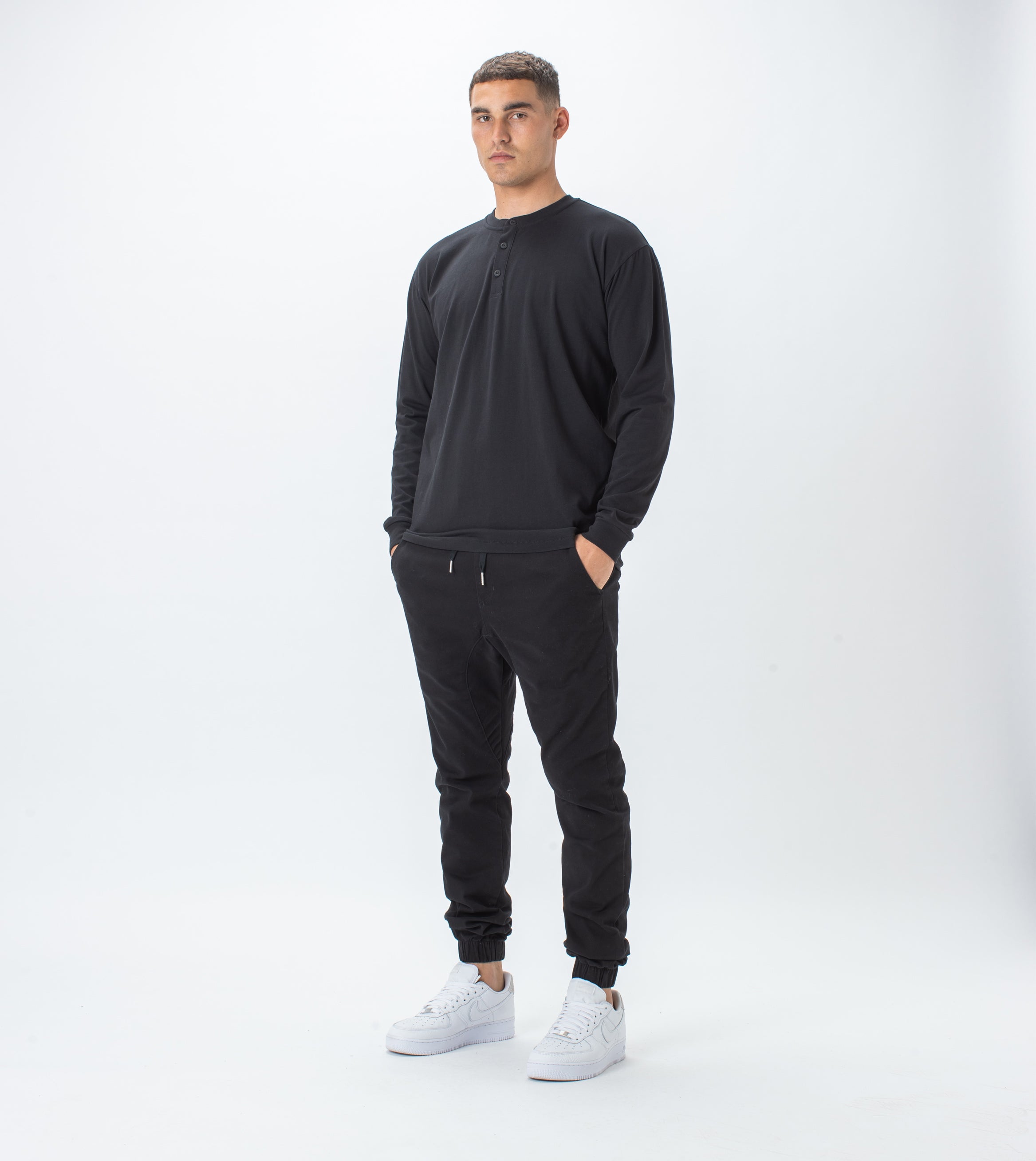 Henley LS Tee Black