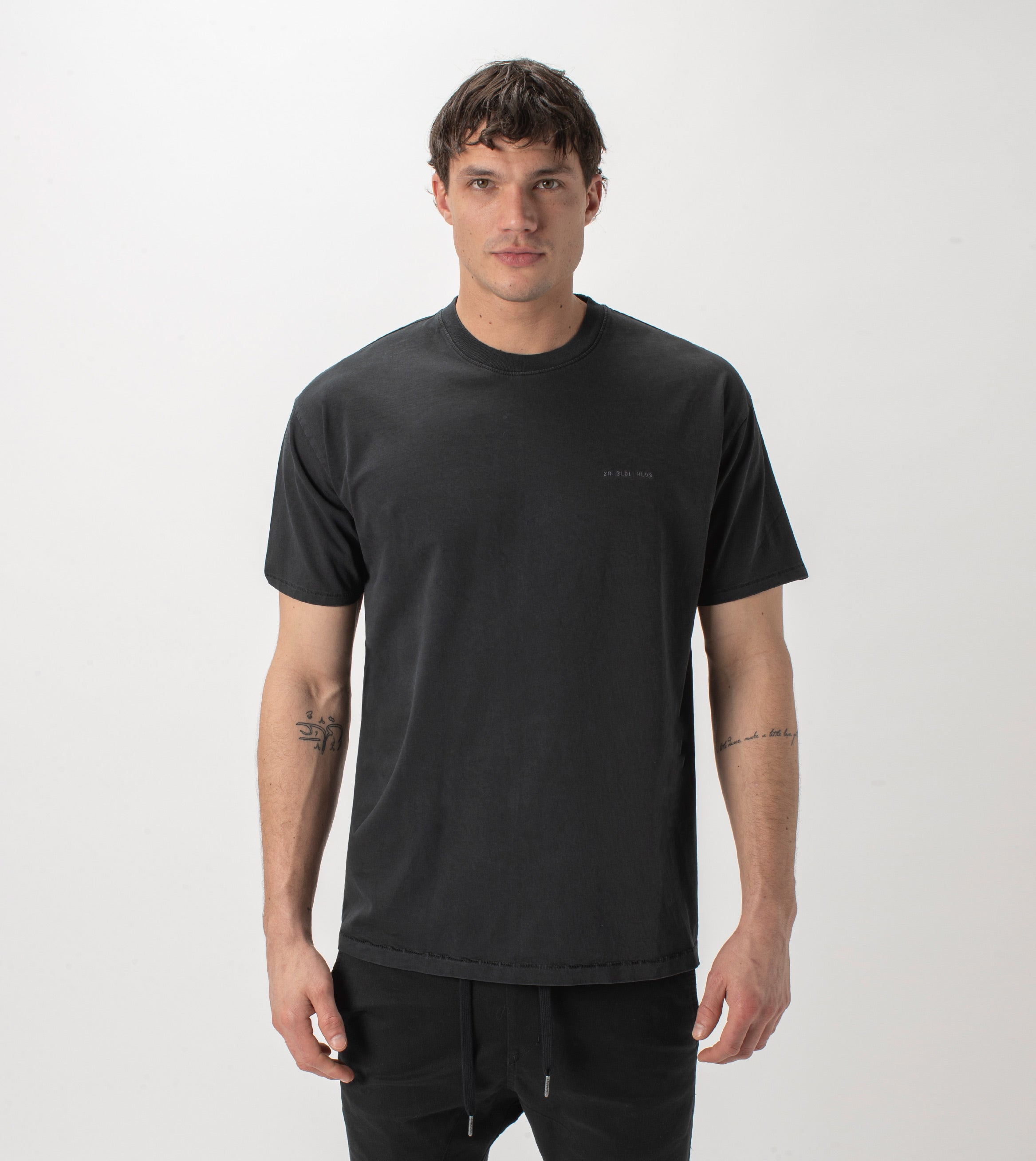 Holdings Box Tee GD Black