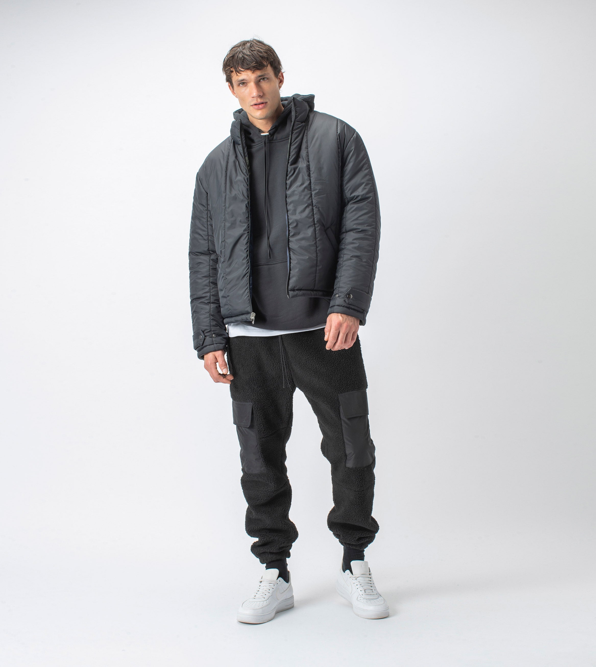Jumpa Cargo Shearling Fleece Jogger Black