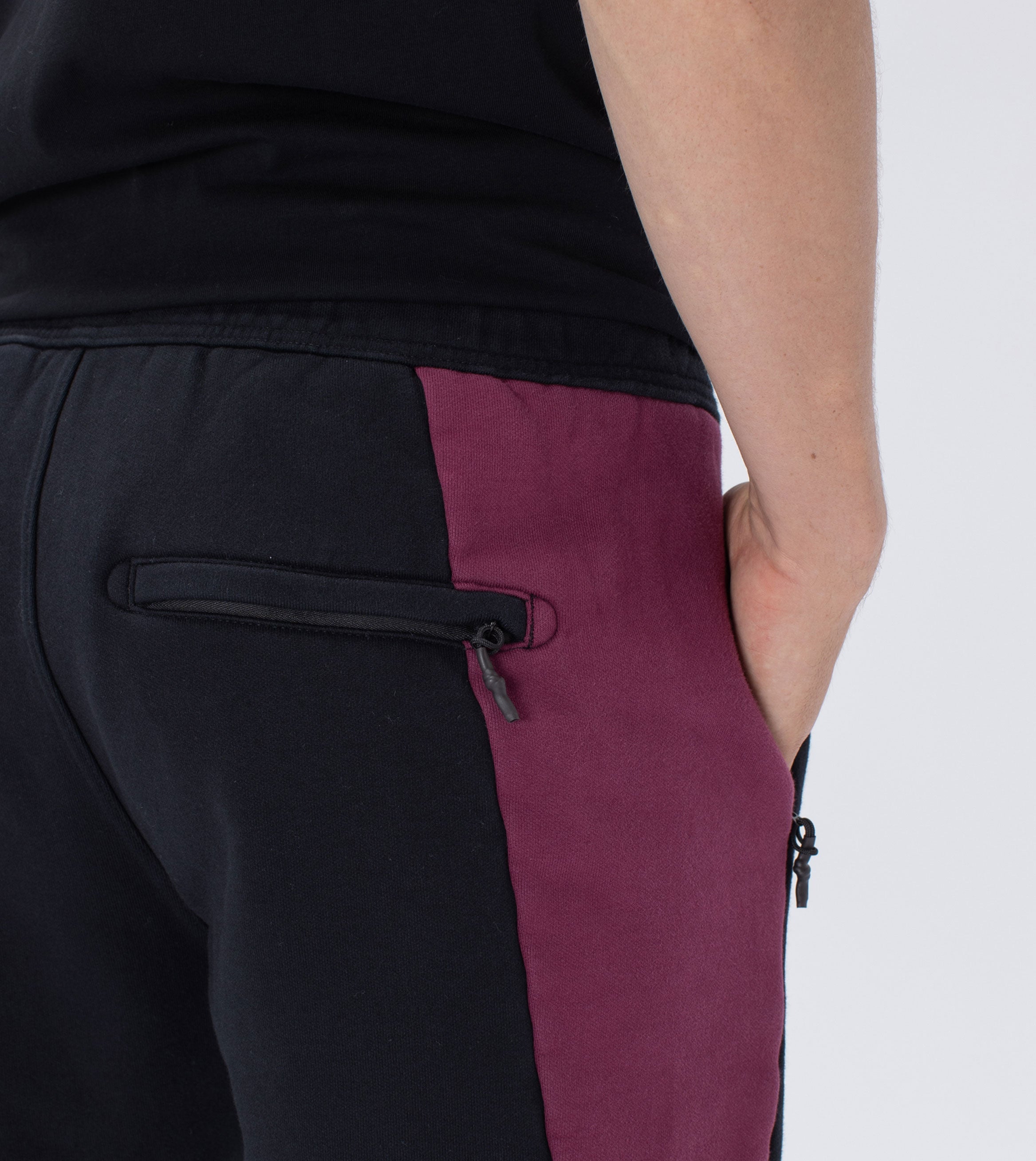 Jumpa Track Jogger Black/Boysenberry