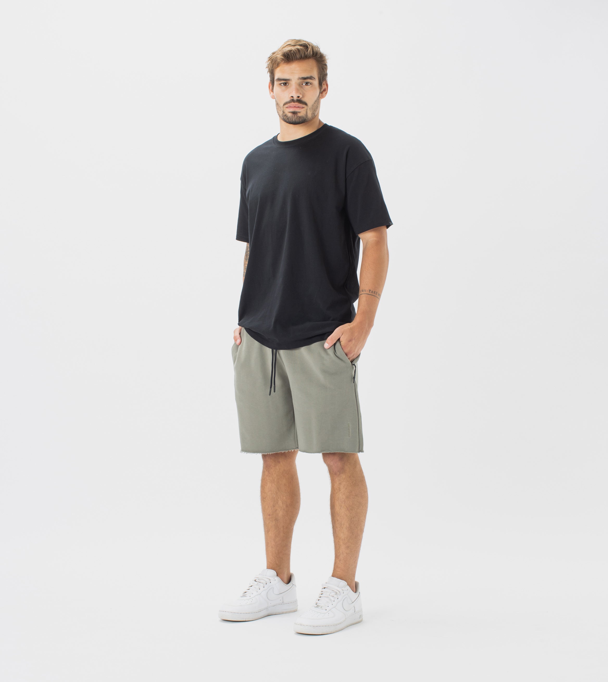 Jumpa Fleece Short Dk Moss