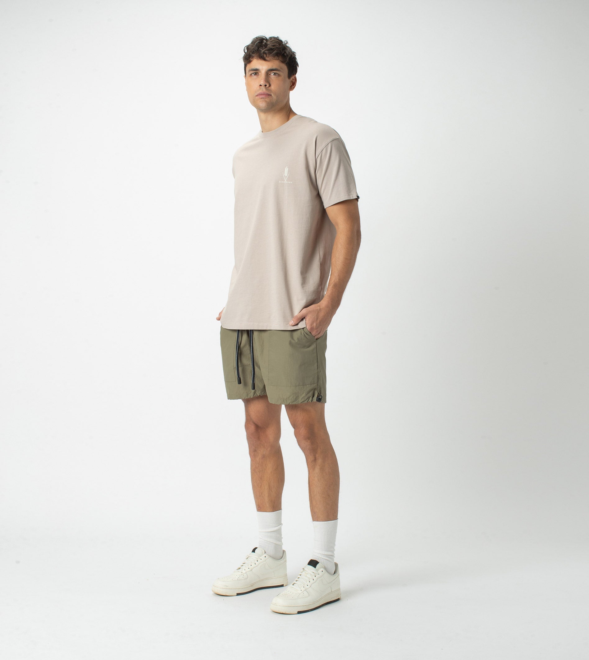 Jumpa Lite Short Moss