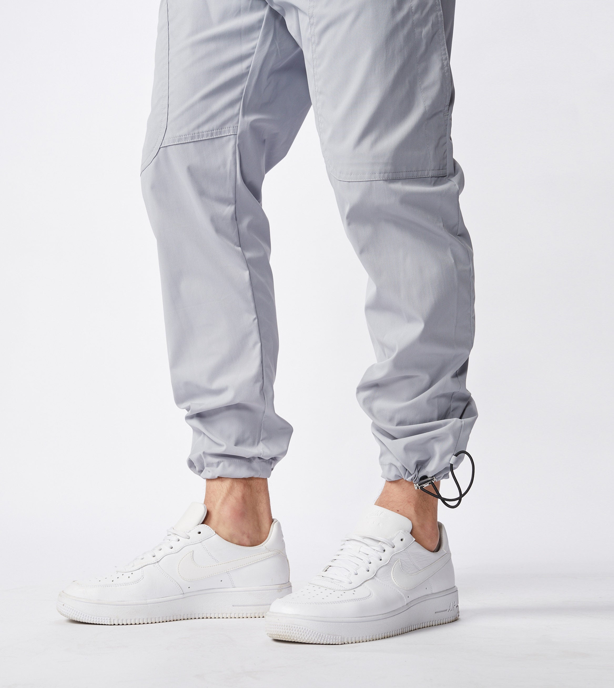 Jumpa Tech Pant Cement