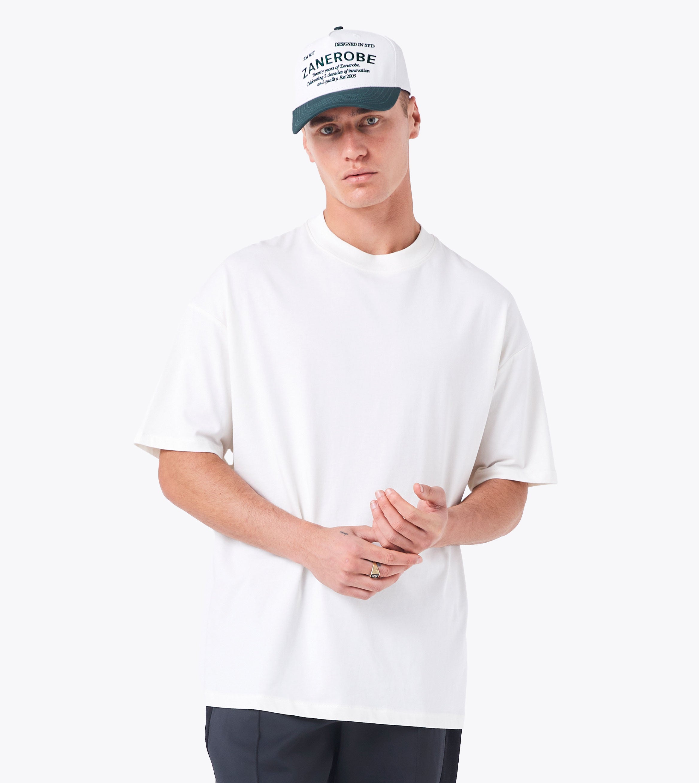 Label Box ++ Tee Vintage White