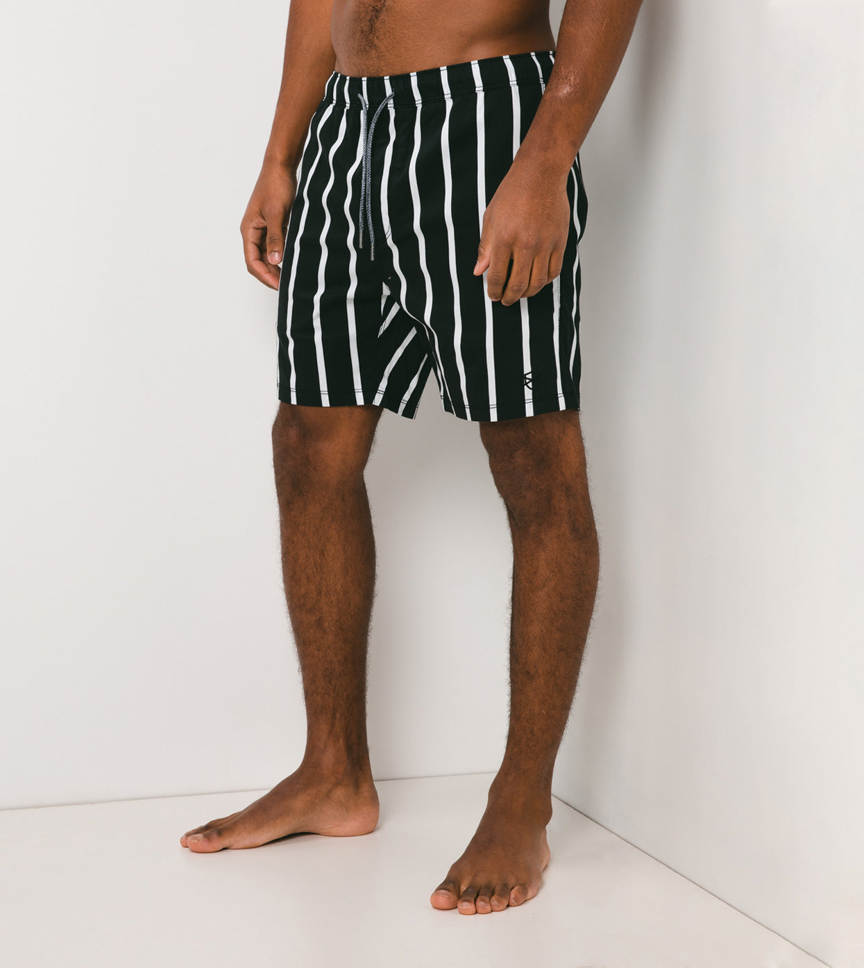 Pinstripe Laguna Short Black/White - Sale