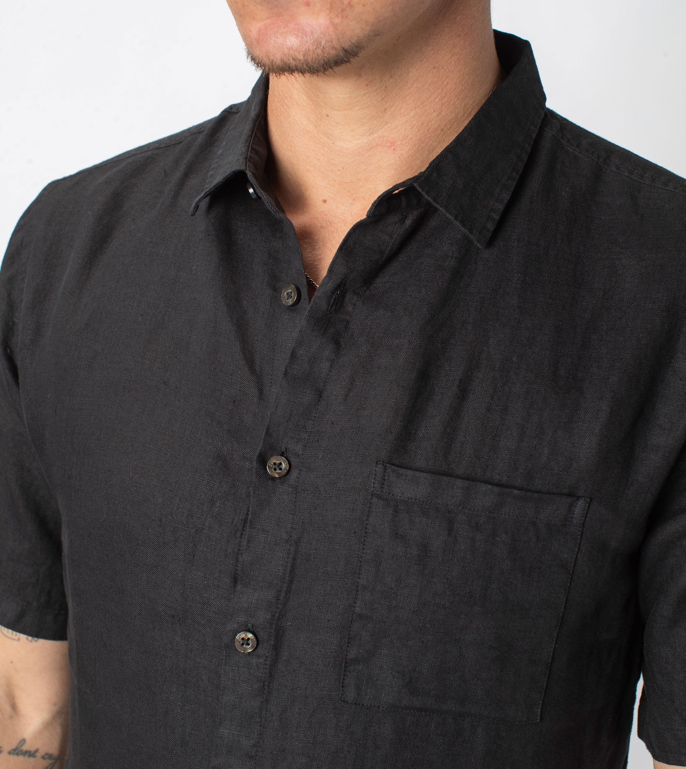 Linen SS Shirt Black