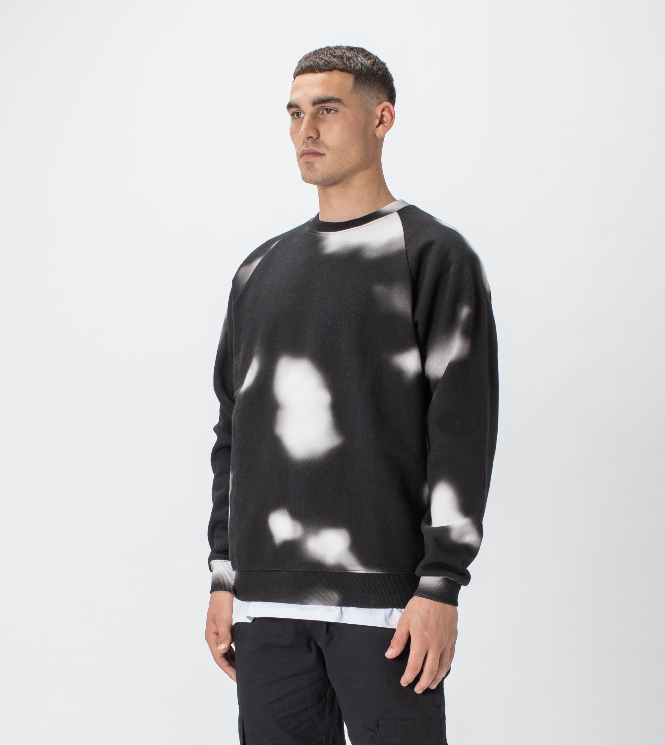 Patch Lowgo Raglan Crew Sweat Black/Milk