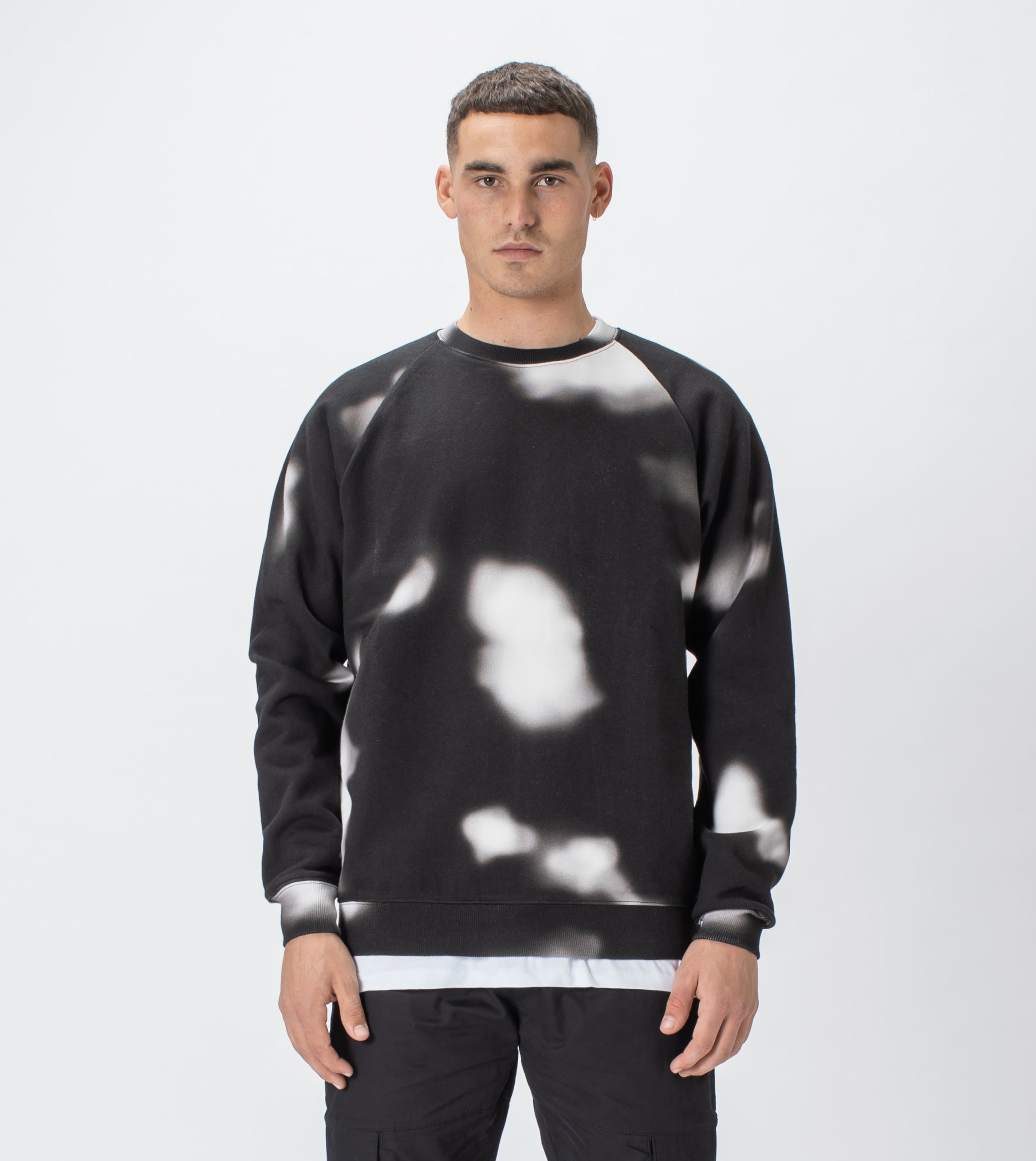 Patch Lowgo Raglan Crew Sweat Black/Milk