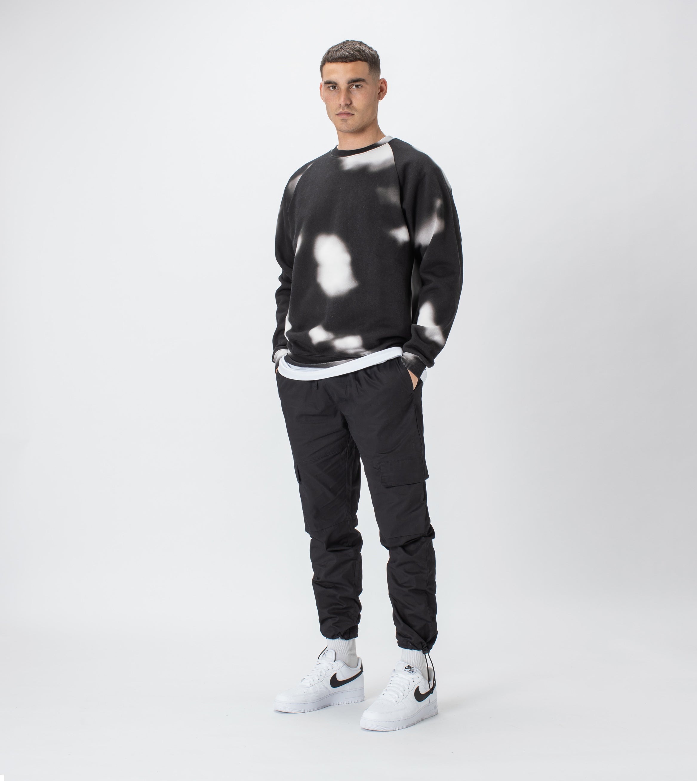 Patch Lowgo Raglan Crew Sweat Black/Milk