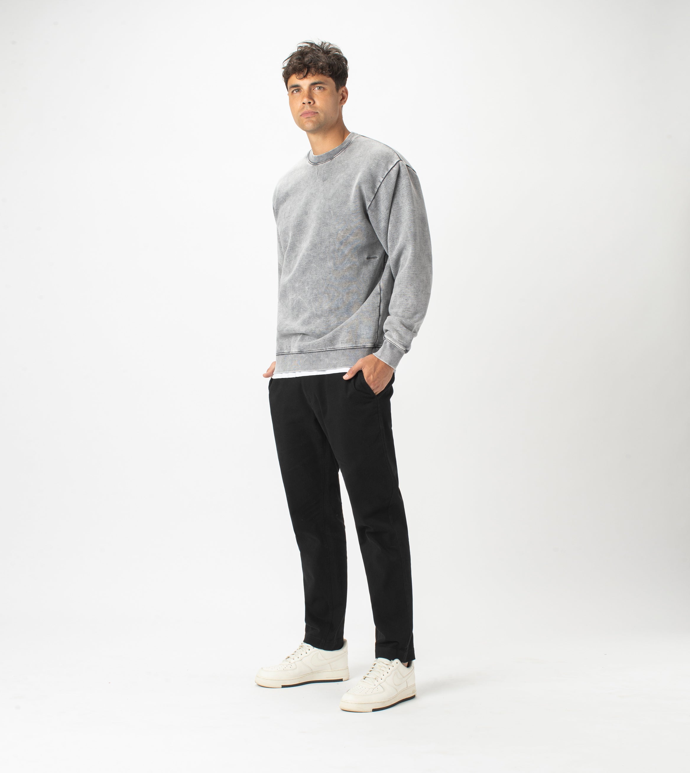 Lowgo Crew Sweat Rock Salt
