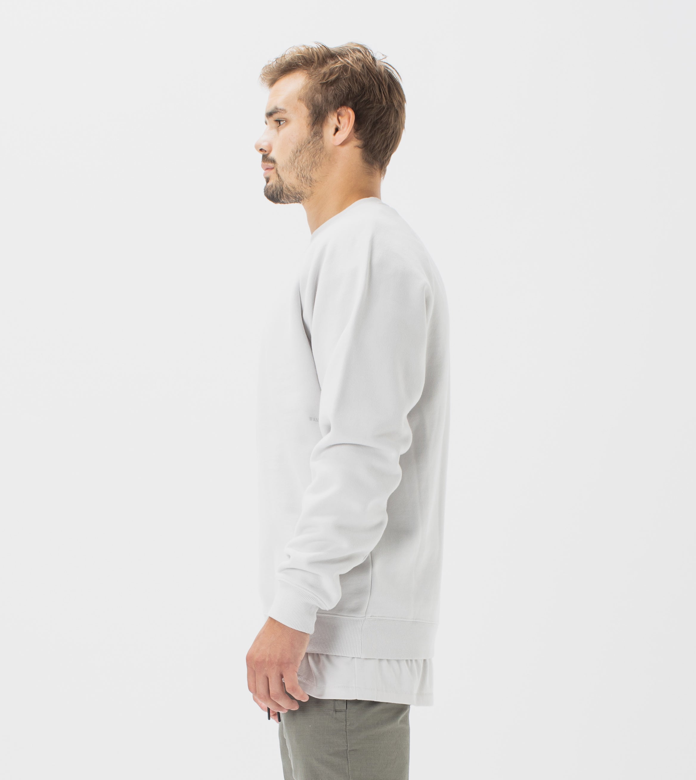Lowgo Raglan Crew Sweat Frost