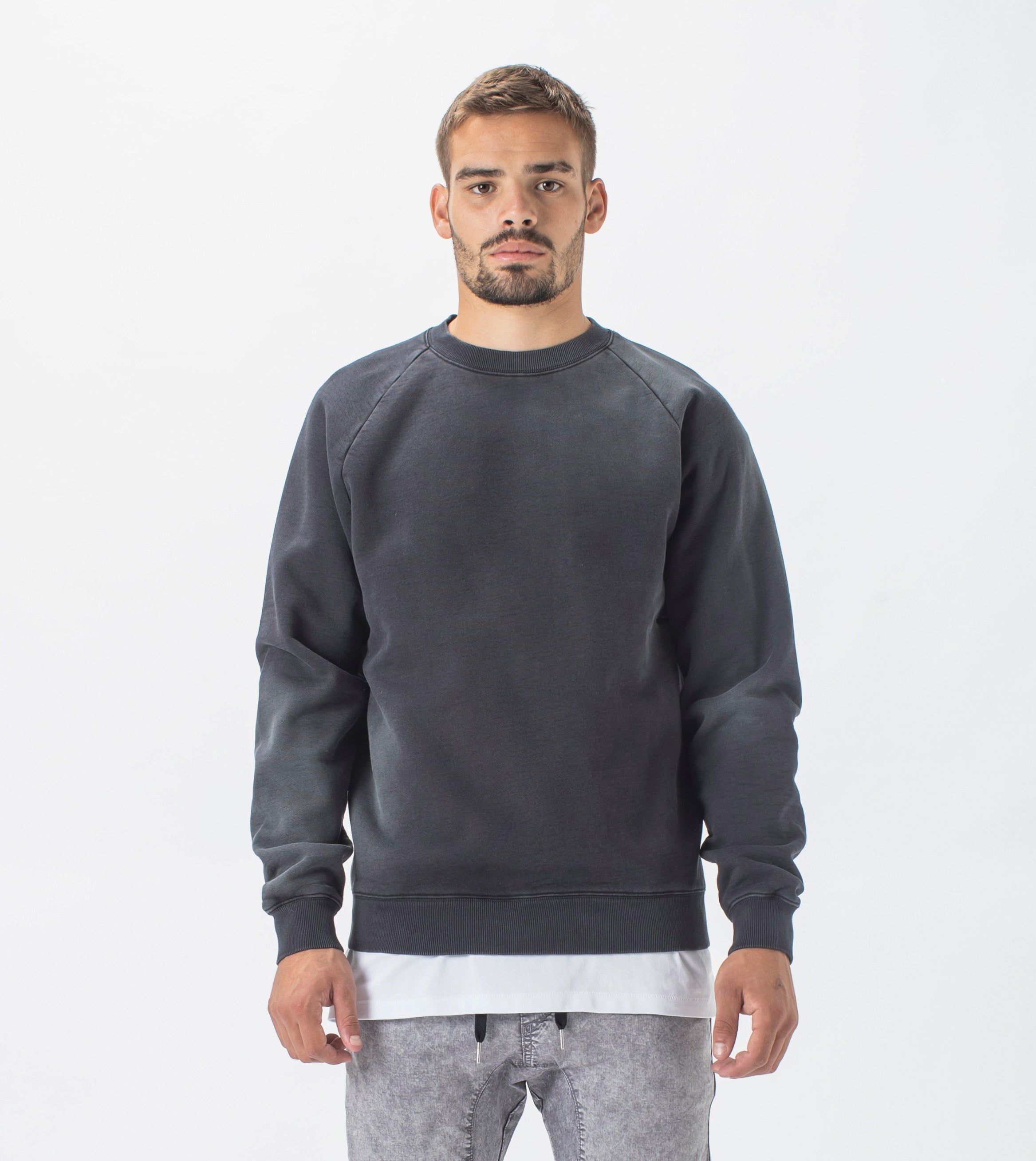 Lowgo Raglan Crew Sweat GD Black