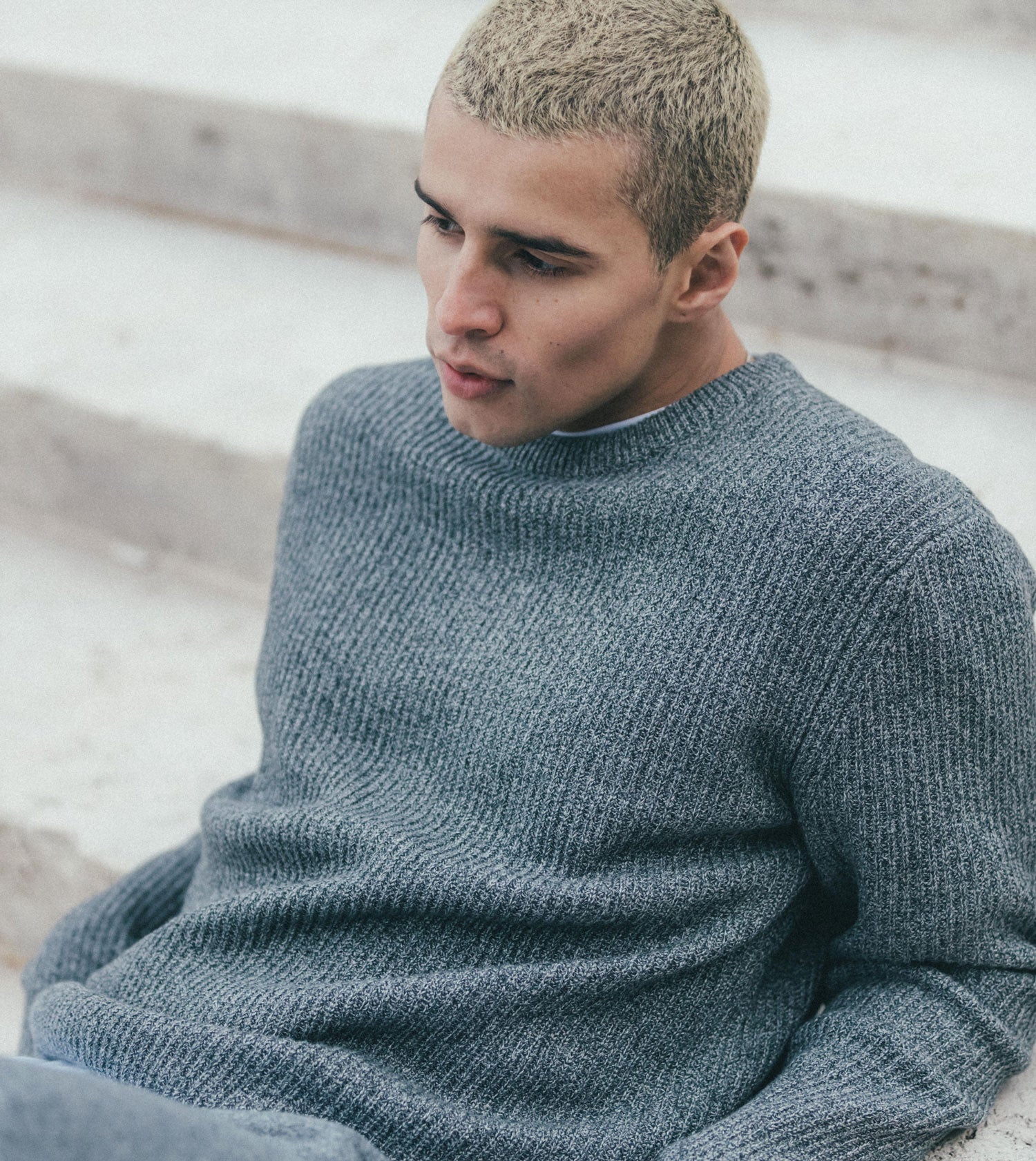 Moss Crew Knit Black Speck
