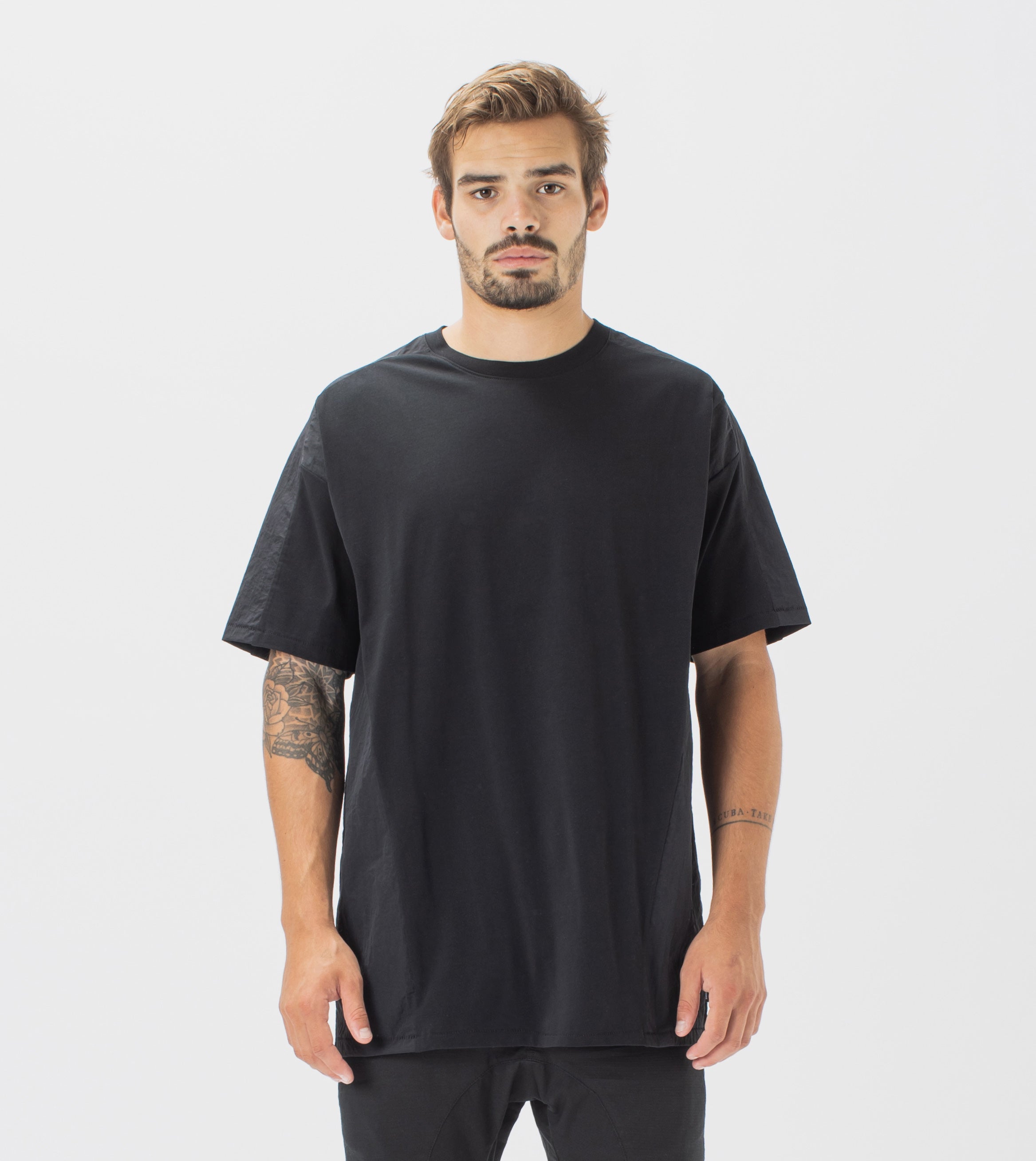 Panel Tee Black