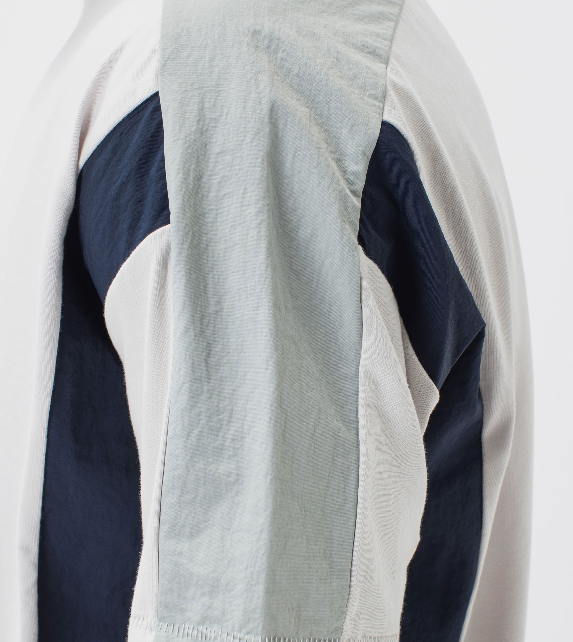 Panel Tee Frost/Ash