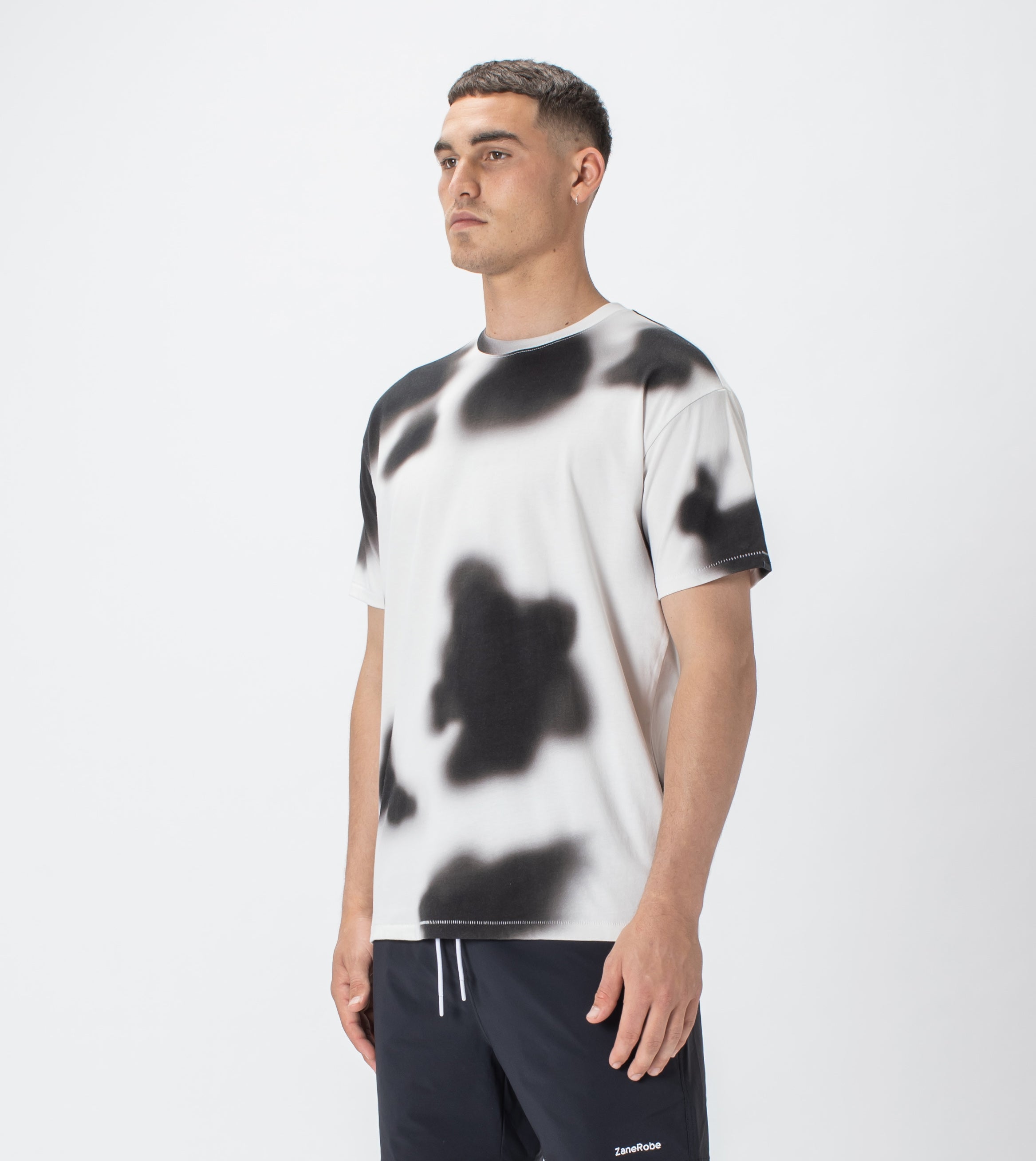 Patch Box Tee Milk/Black