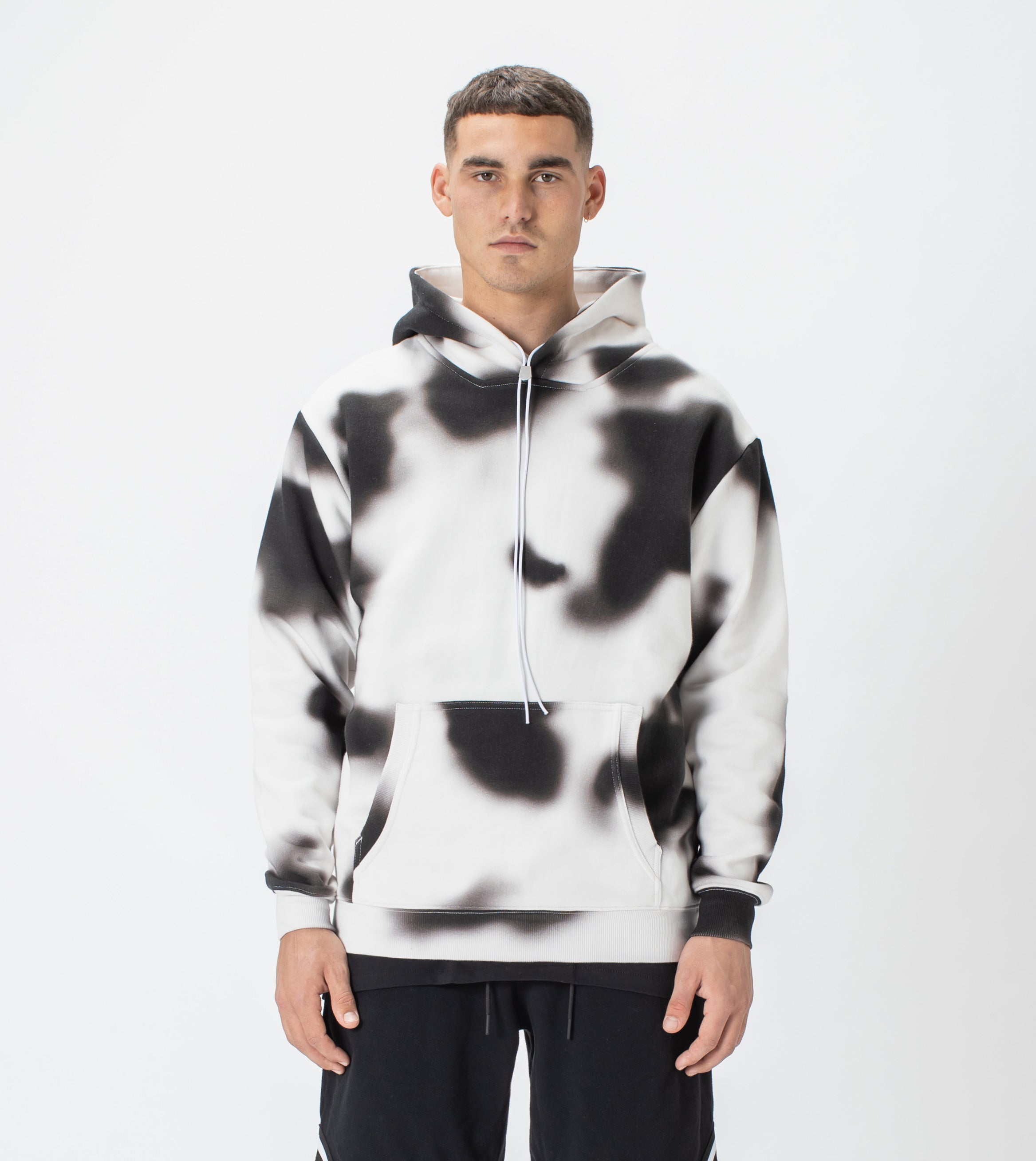 Patch Lowgo Hood Sweat Milk/Black